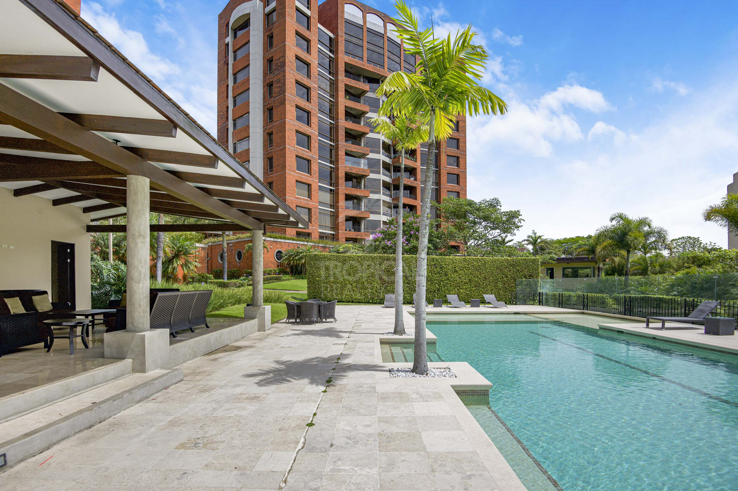 Luxury Apartment for Rent in Monte Plata, Escazú – 370 m² | Furnished | $6,000/Month