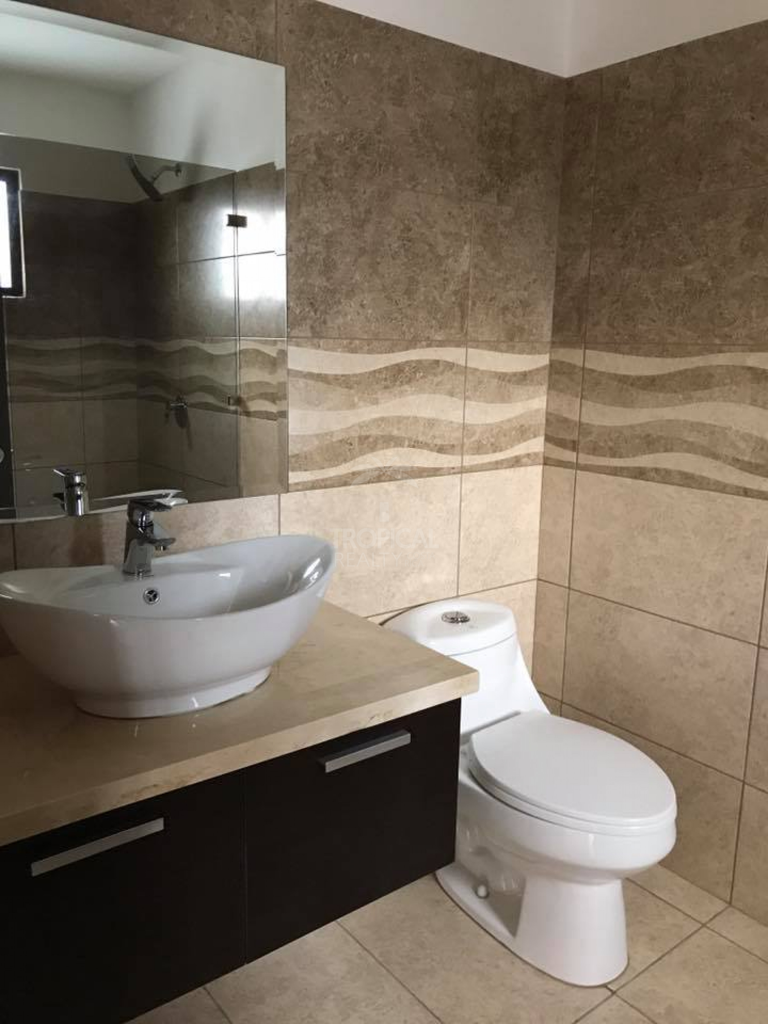 Casa en alquiler Ciudad Colon, Condominio Alta Vista