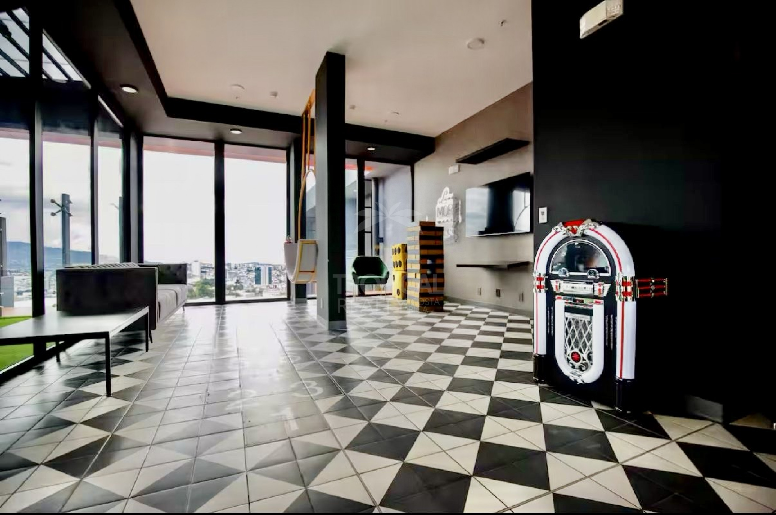 For rent Modern Penthouse in Barrio Escalante | Urban Living with Panoramic Views