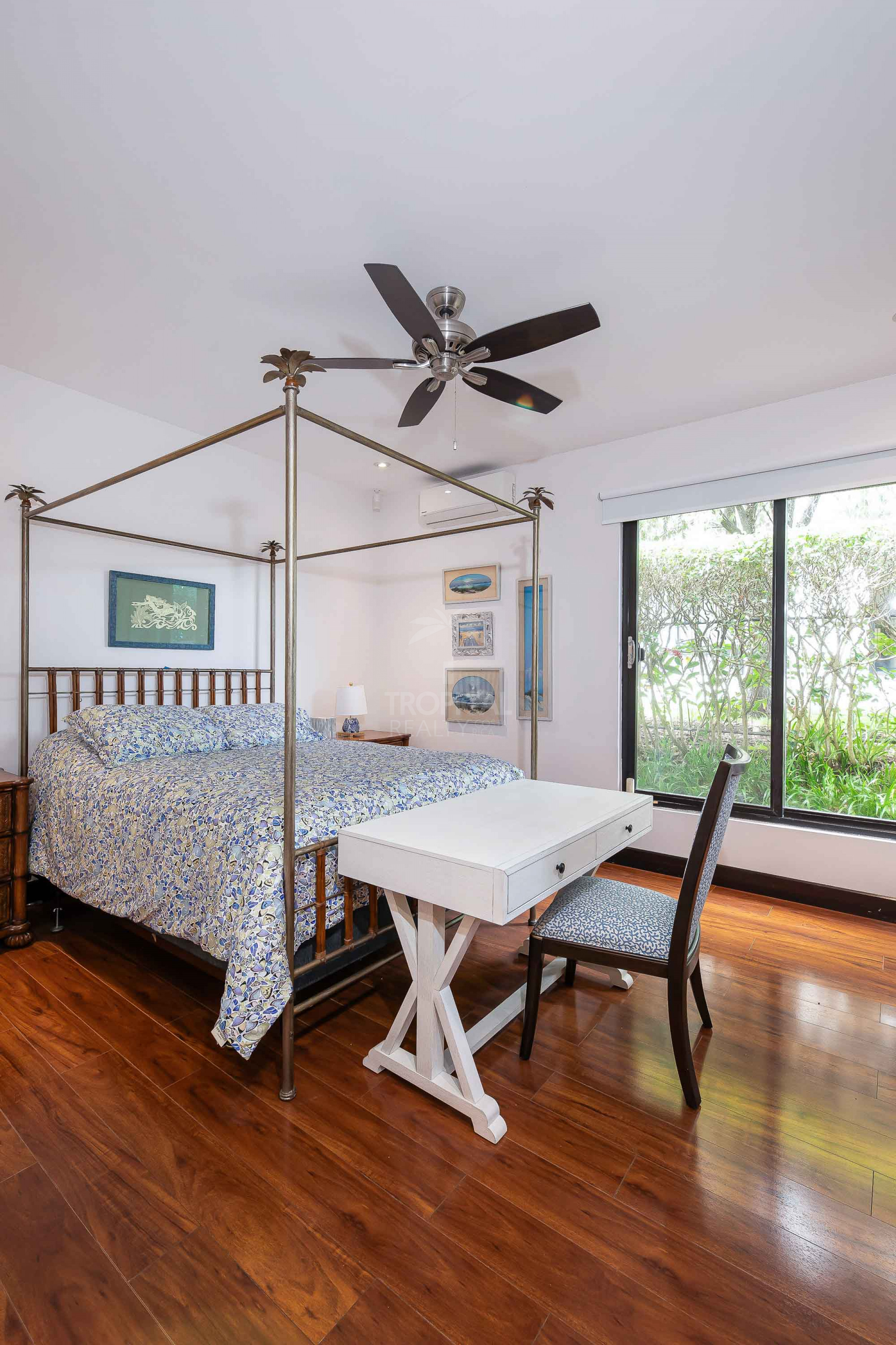 Casa Bougainvillea – Single-Story Luxury Home in Santa Ana with Expansive Private Garden