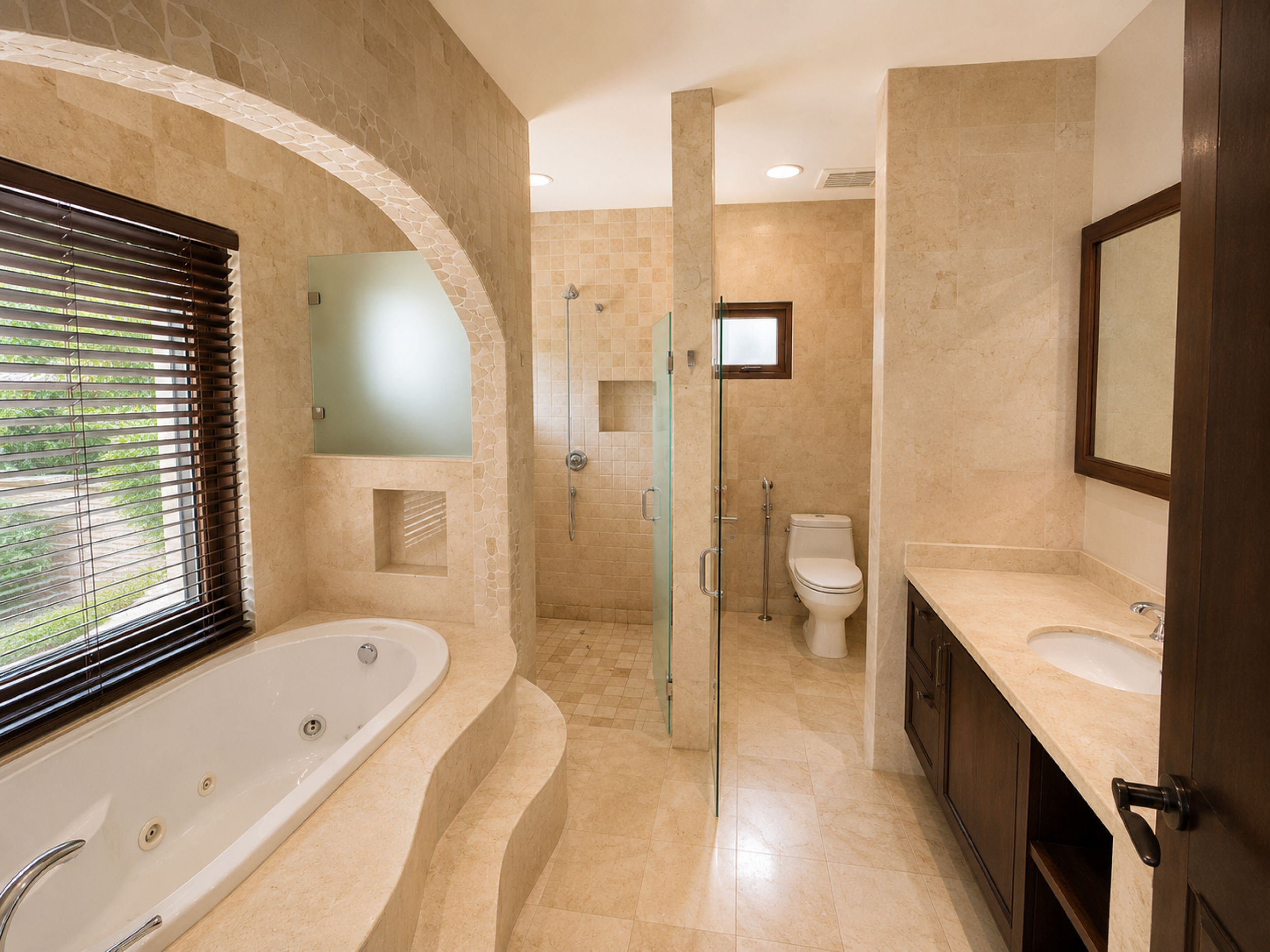 Exclusive Estate for Sale in Liberia, Guanacaste – Natural Oasis with Creek & Tourism Potential