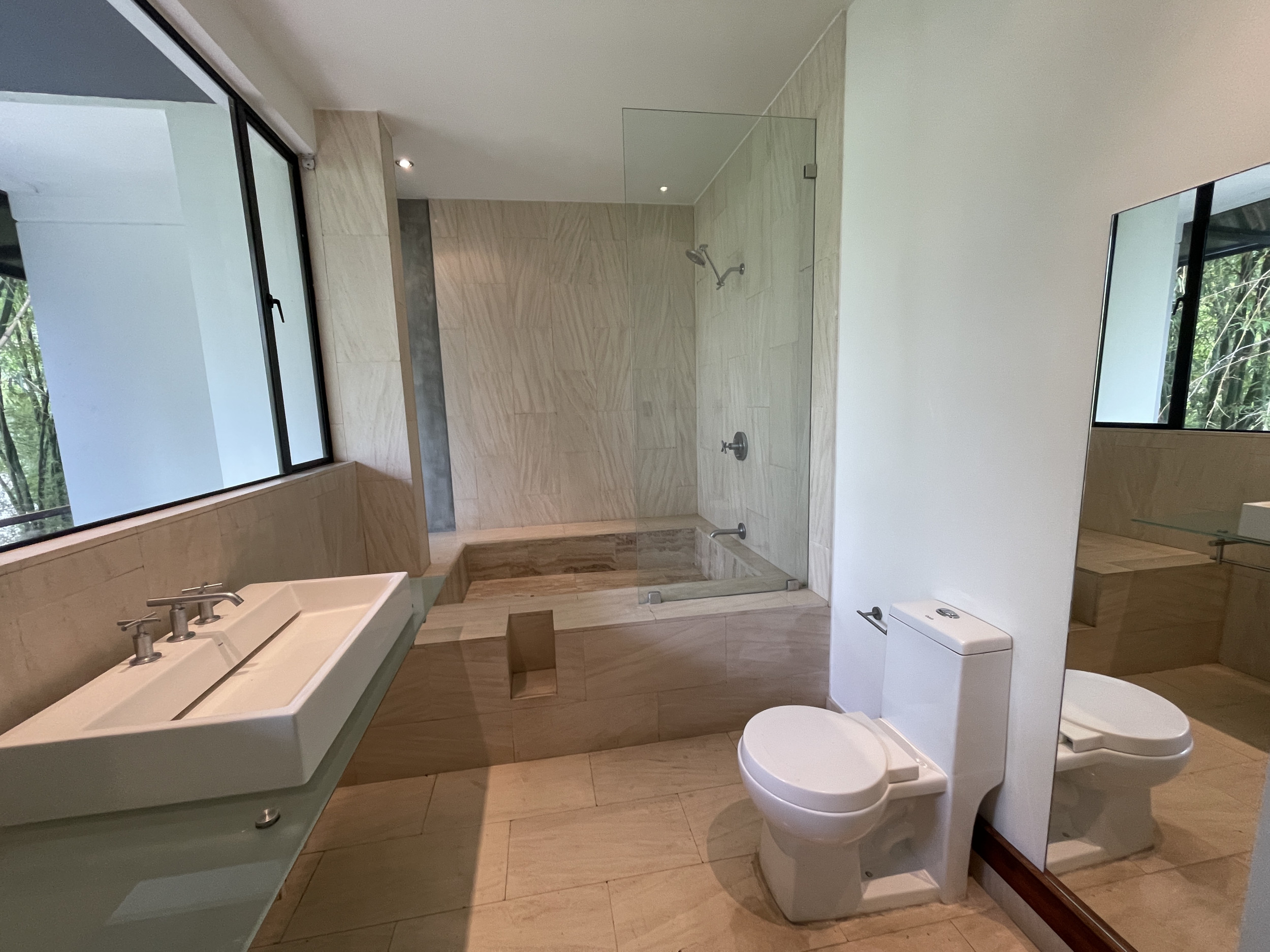 Villa Real Santa Ana: Stunning Contemporary Investment Property with Panoramic Views