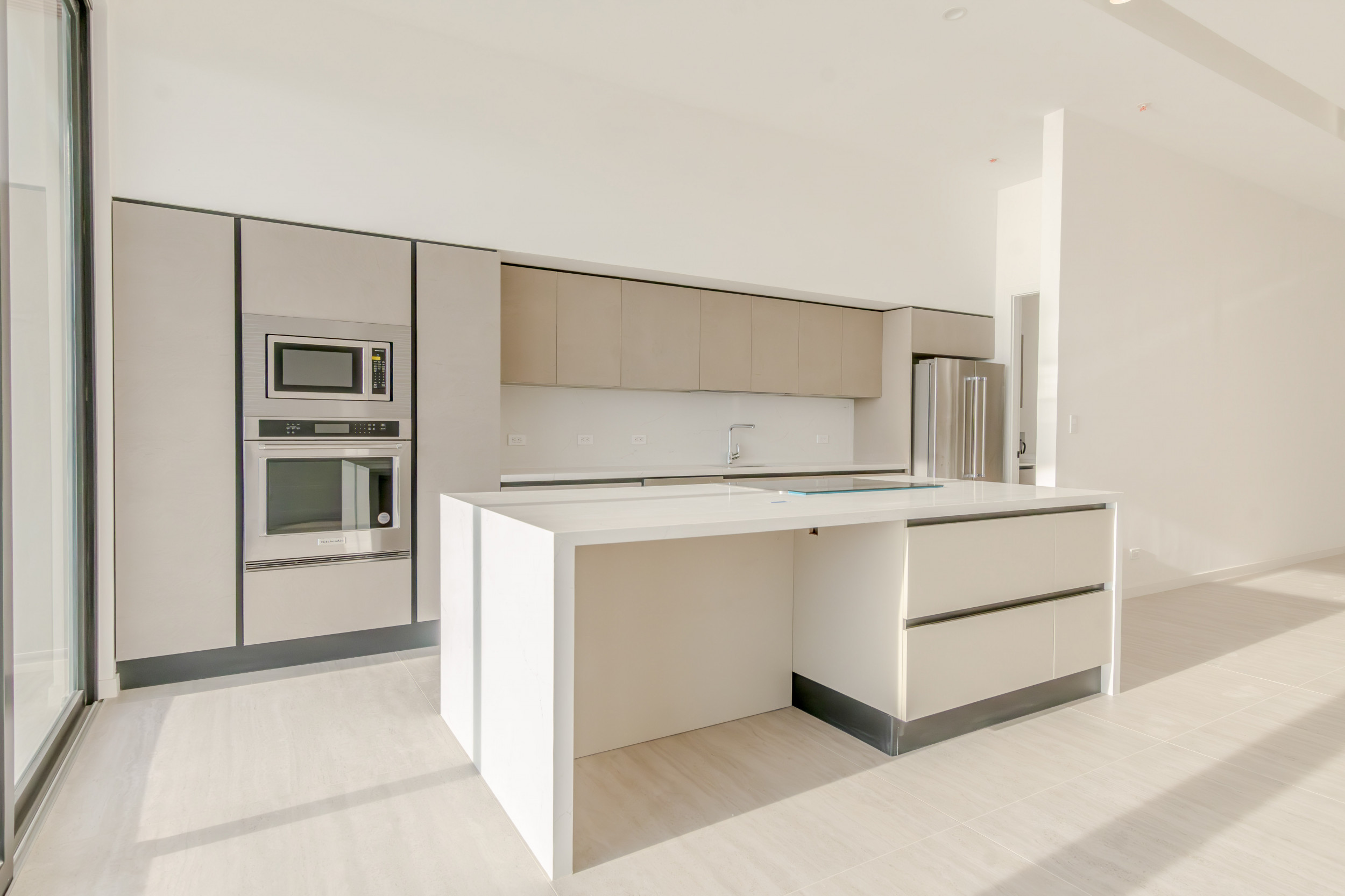 Luxurious Beachfront Apartment for Sale in Herradura, Puntarenas: Nerea Apartments