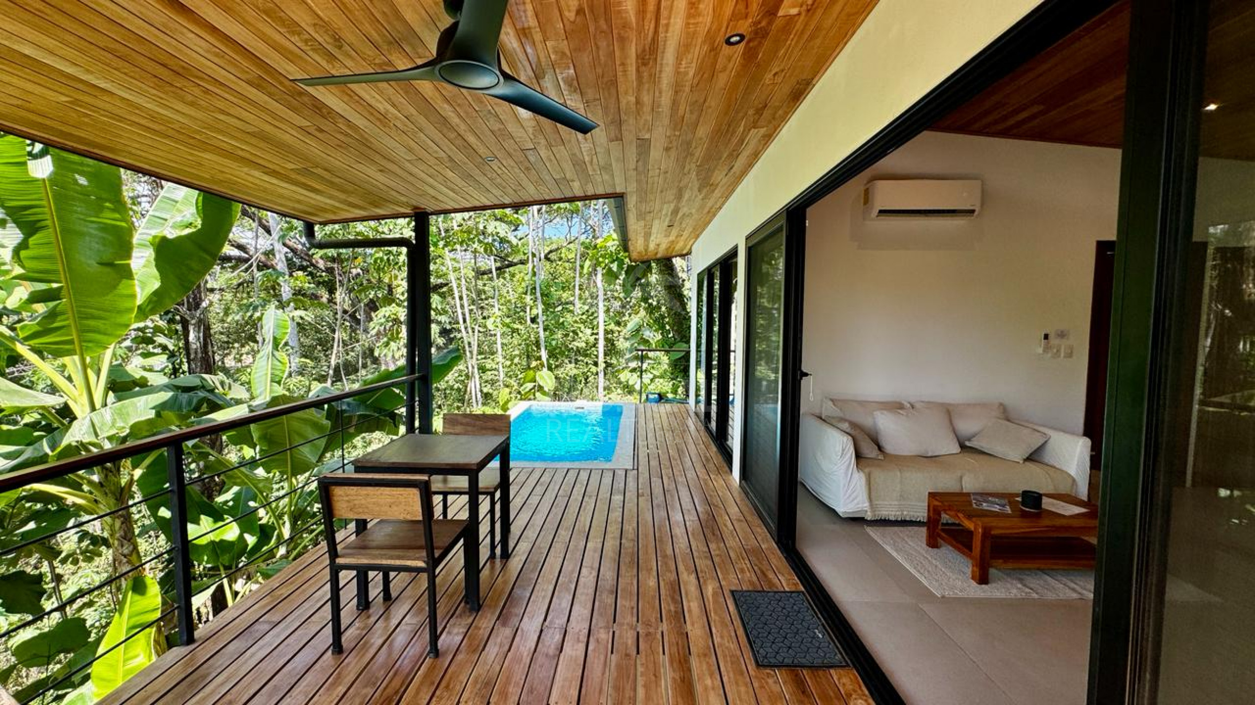 Charming One-Bedroom Home with Pool in Santiago – Just Minutes from Playa Hermosa