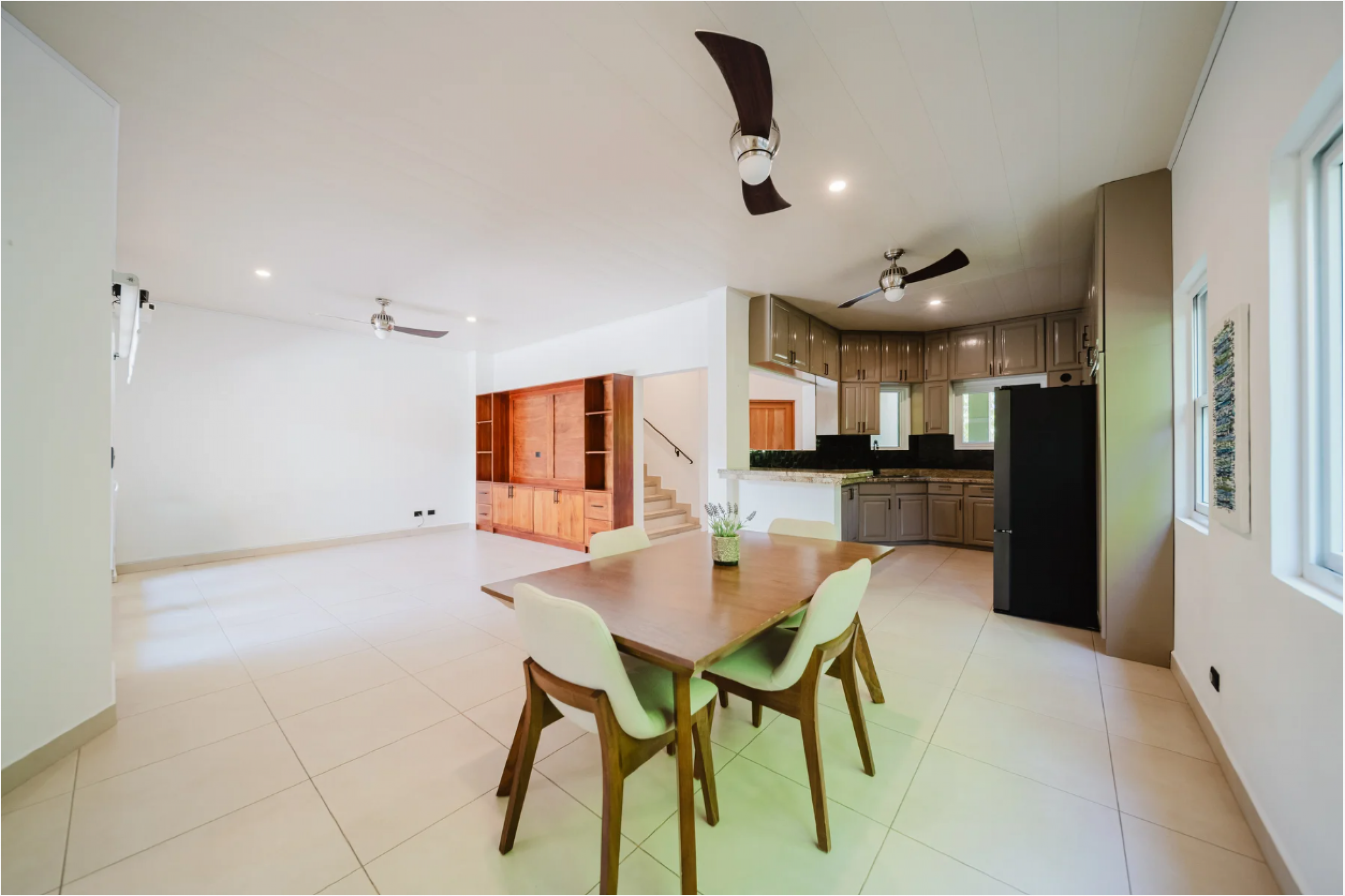4-Bedroom Townhouse for Sale in Herradura – Reserva Las Lomas near Los Sueños Marina