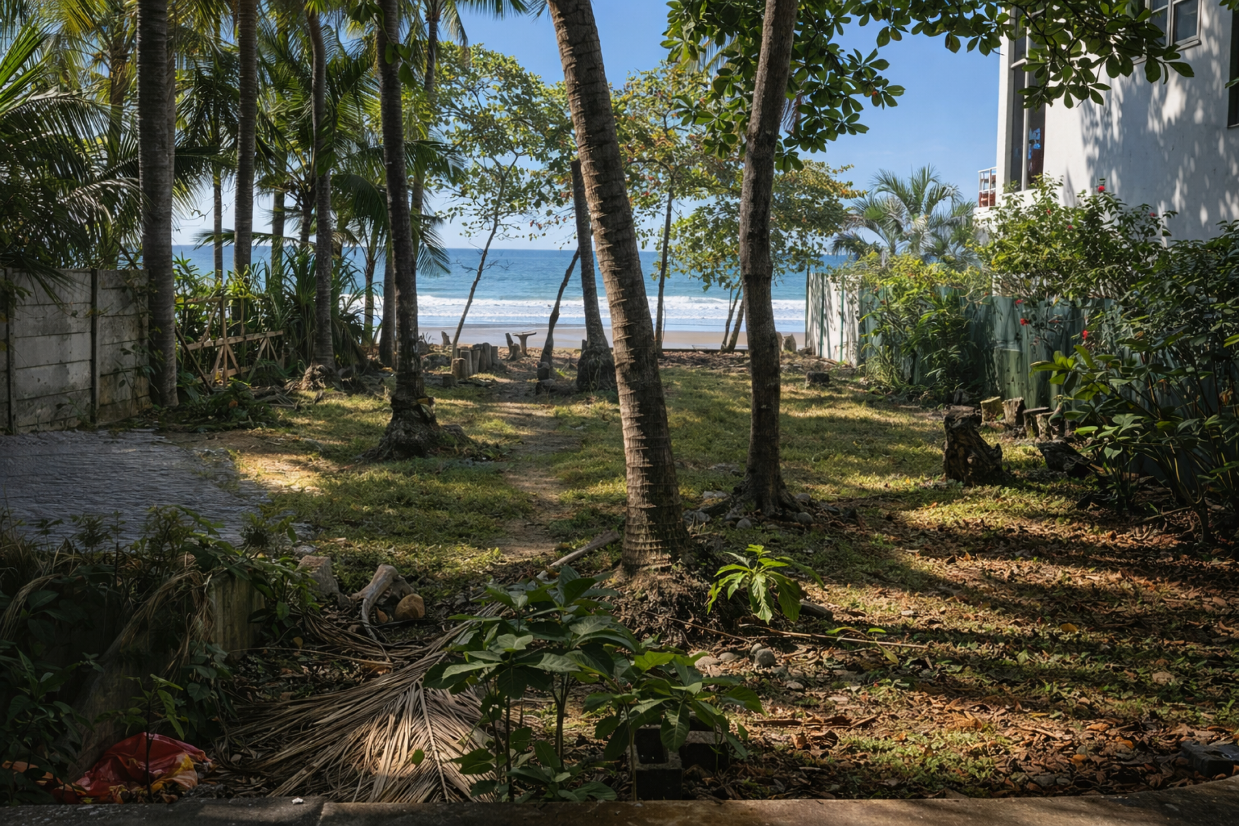 Oceanfront Lot for Sale in Playa Tivives – 551 m² | $135,000 USD