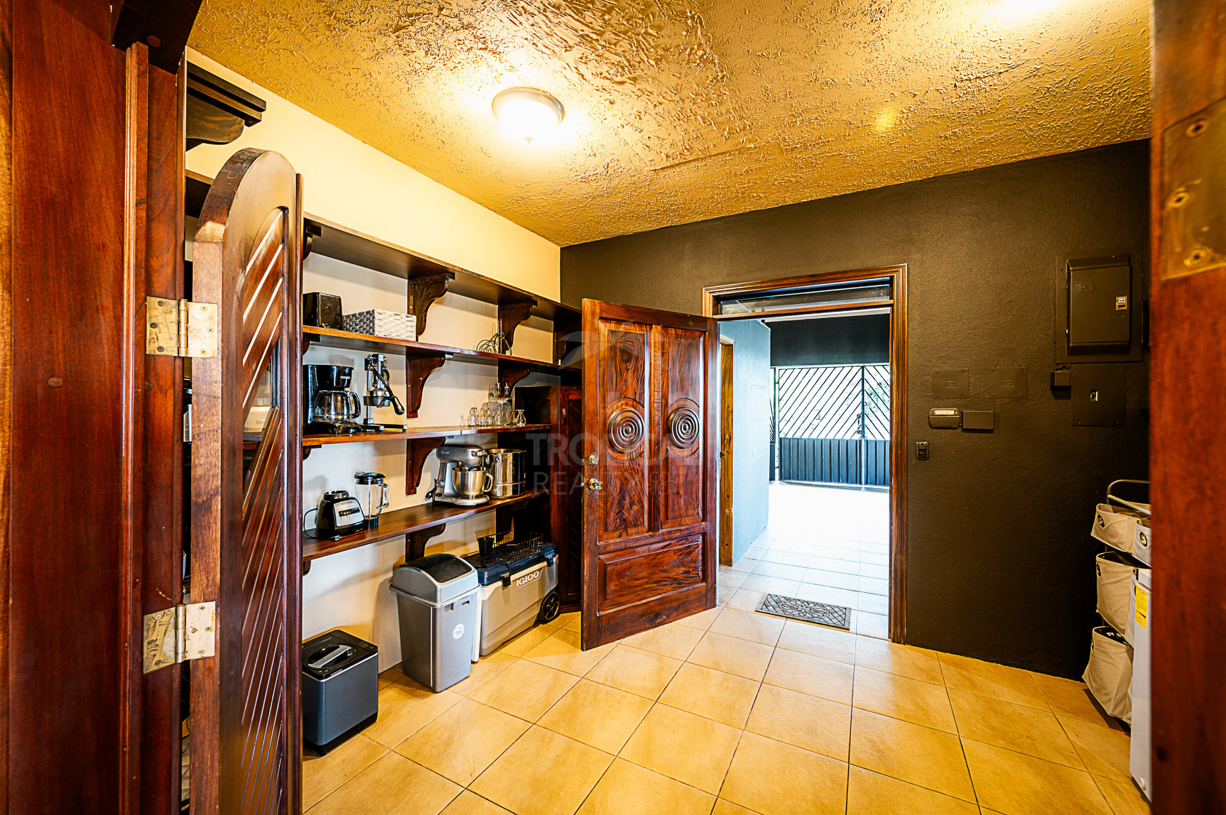 Exclusive Estate with Lake & Arenal Volcano Views – UNDER CONTRACT