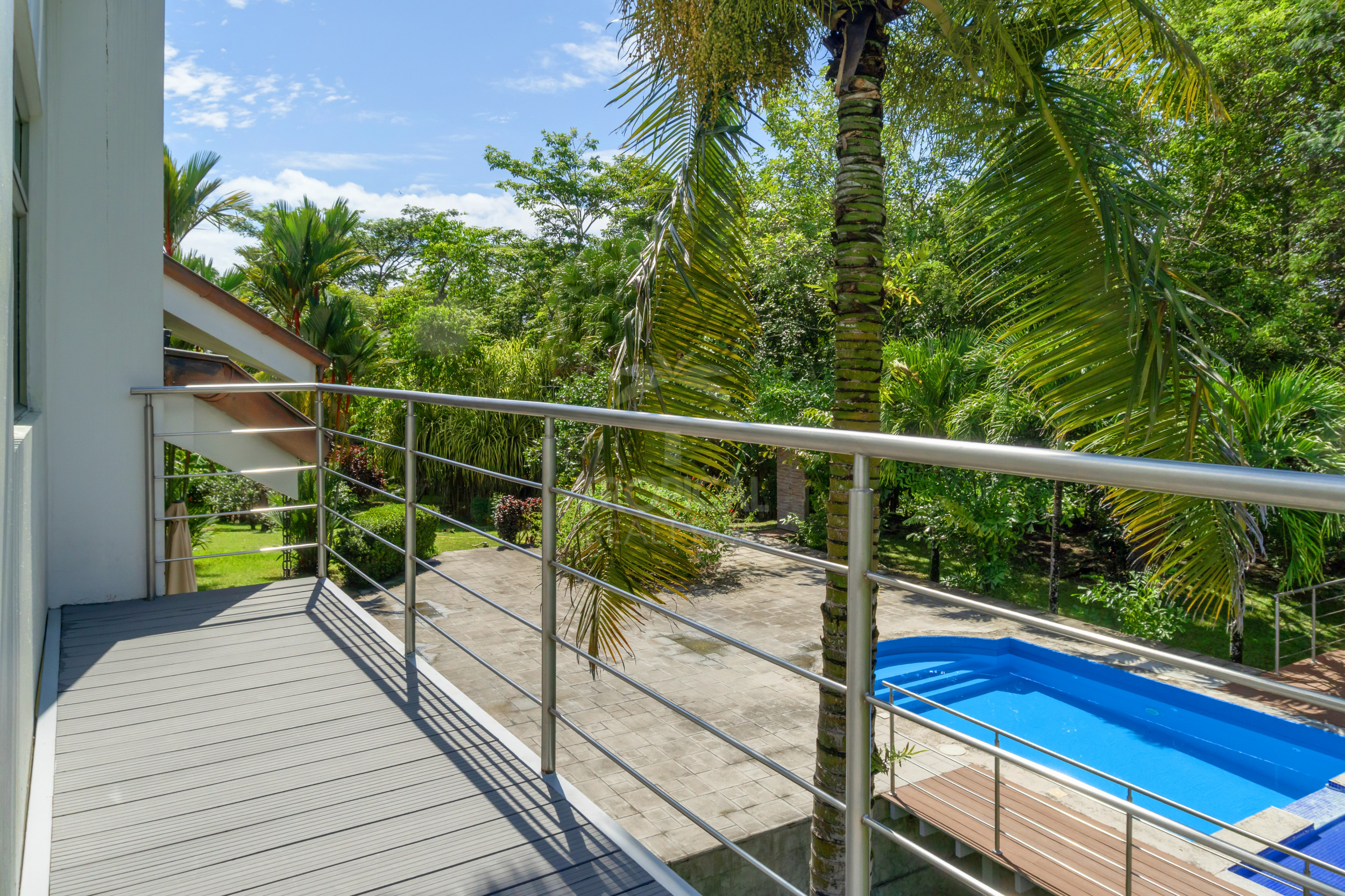 Modern Jungle Villa in Las Delicias – Santa Teresa