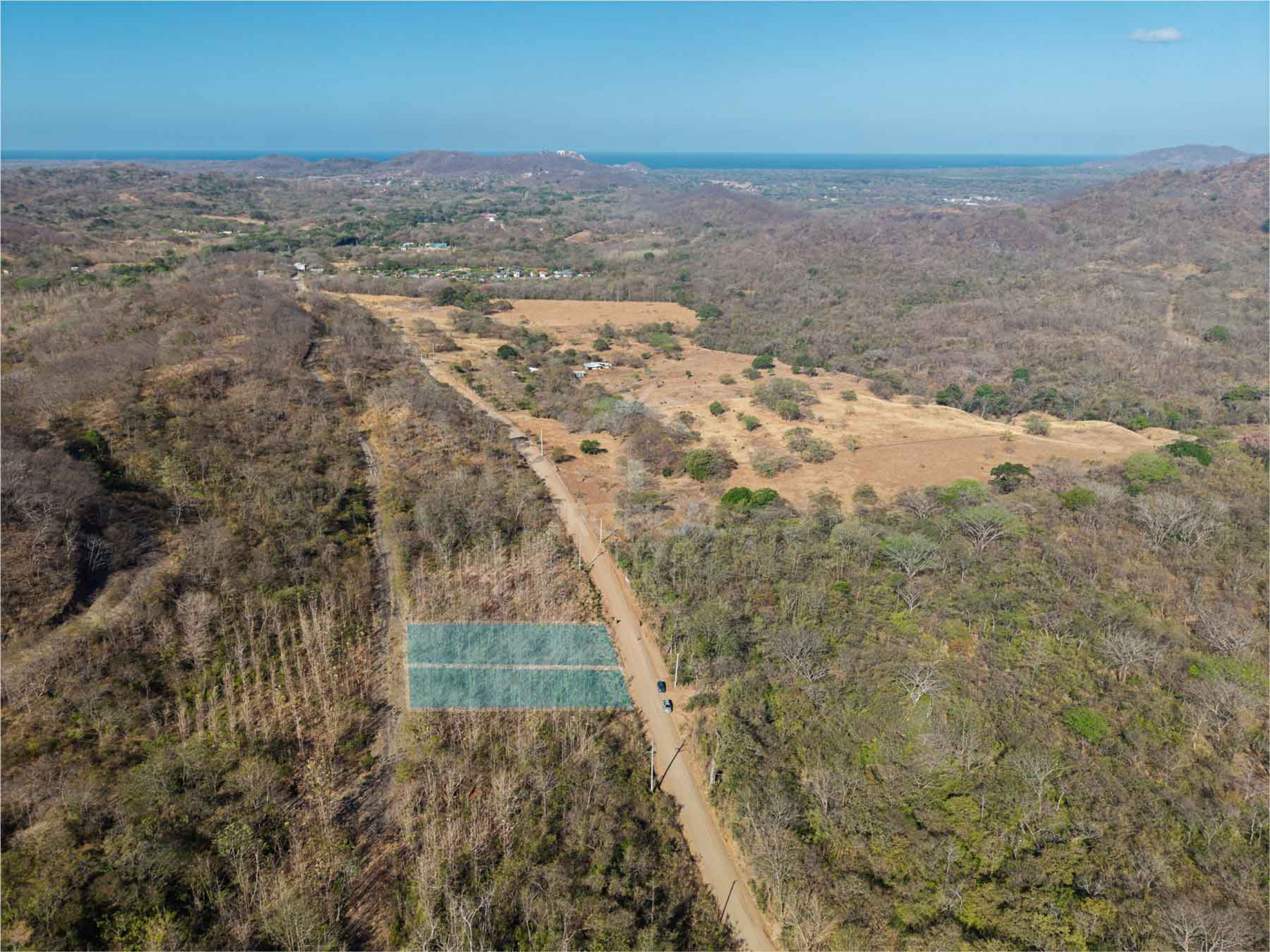 Residential Lots for Sale with Mountain and Valley Views Near Tamarindo