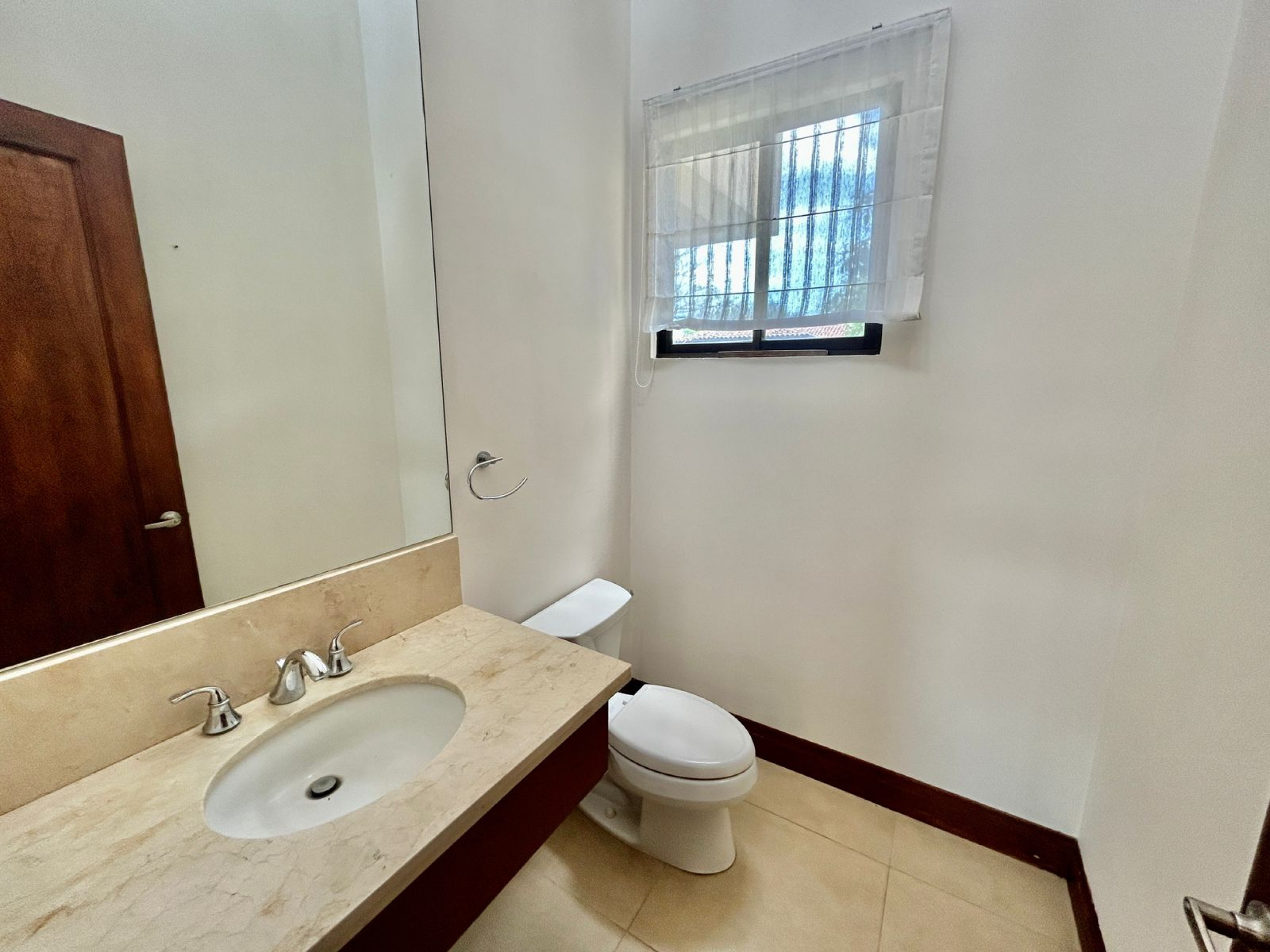 Charming Condo Home in Lindora, Santa Ana SOLD