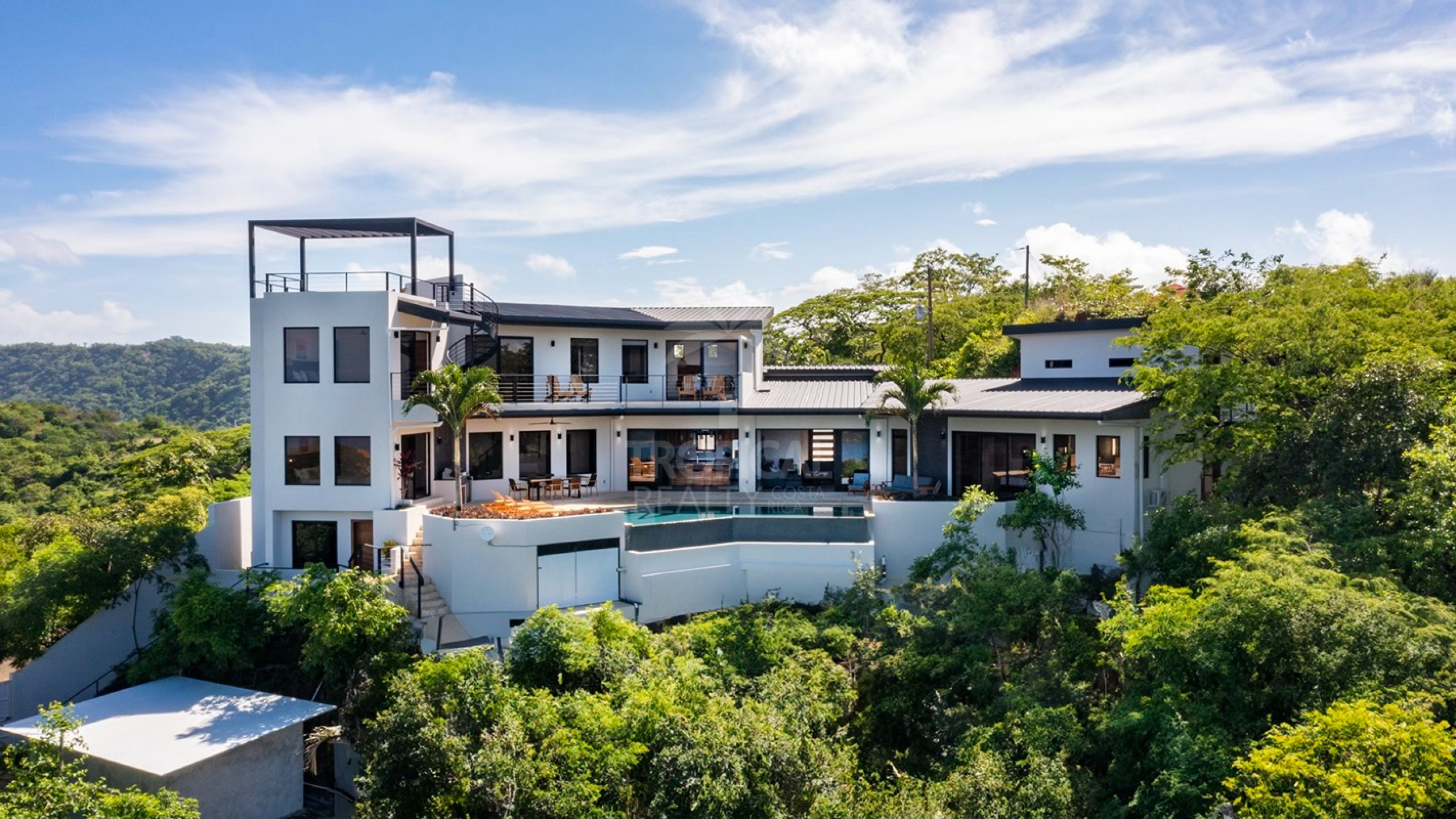 Luxury Ocean View Villa for Sale in Pacific Heights with Infinity Pool & Panoramic Views