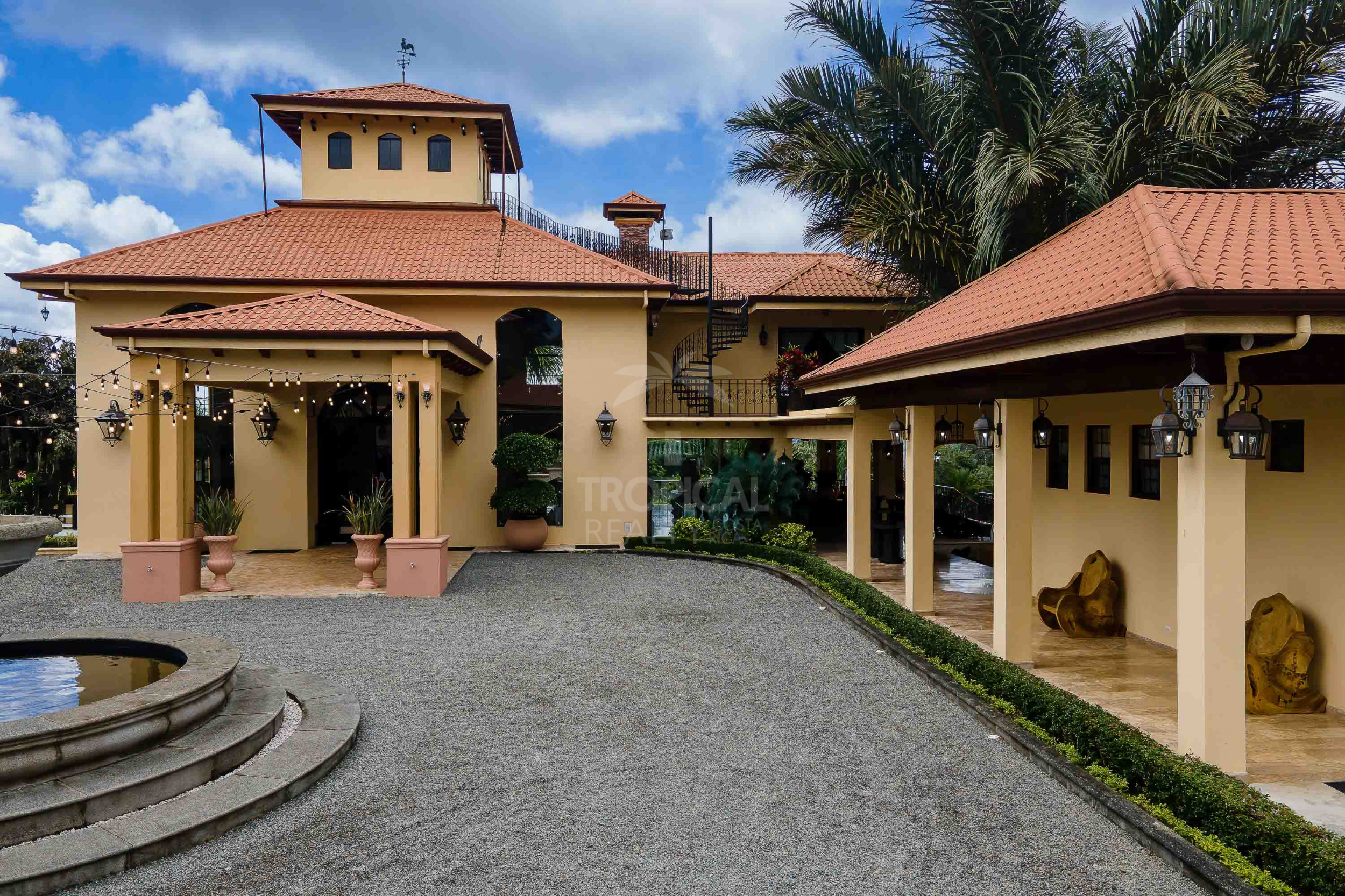 Grand Luxury Estate – Rancho Villa Verde
