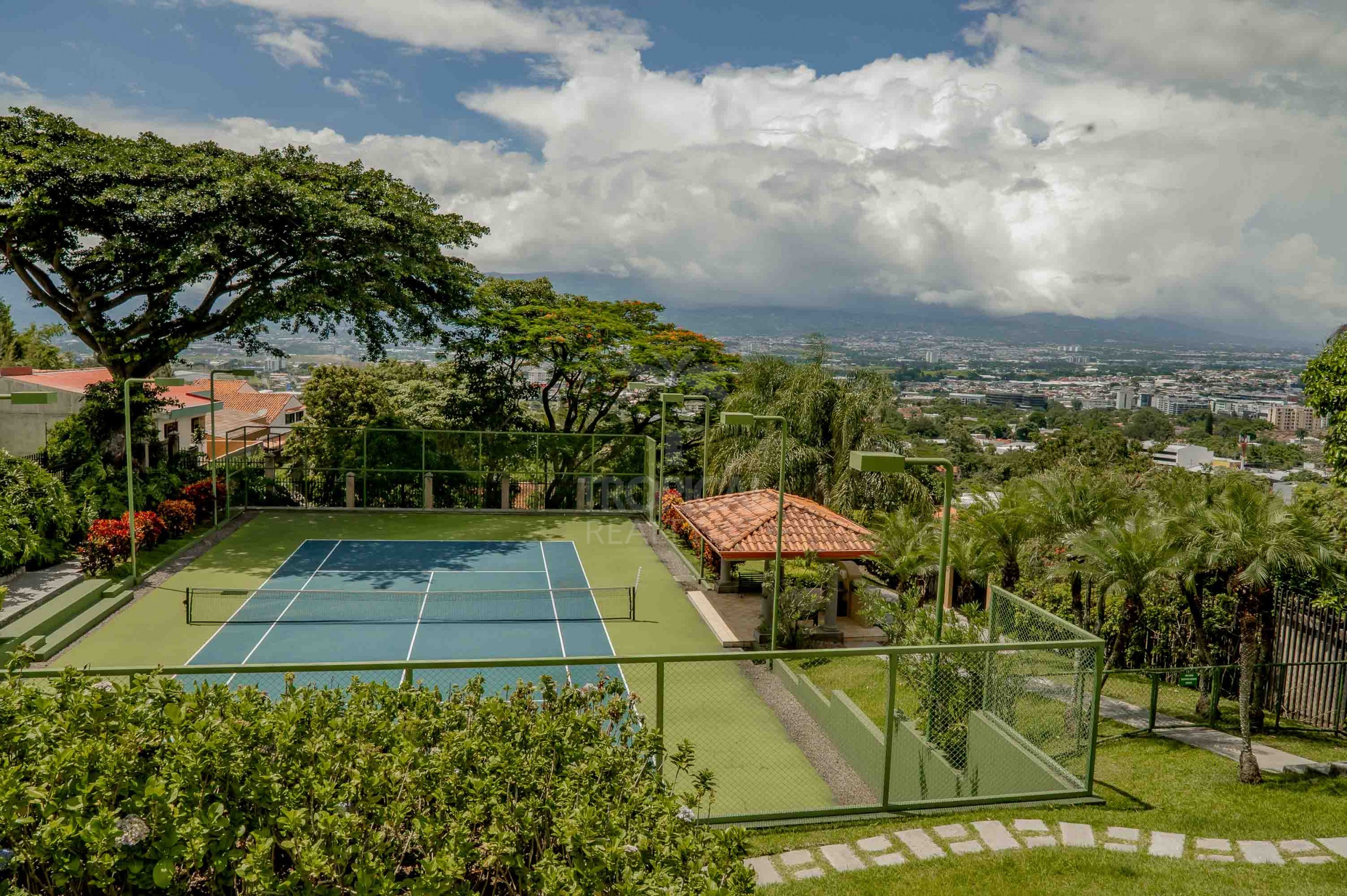 Luxury Apartment with Stunning Views – Valle del Tamarindo, Escazú
