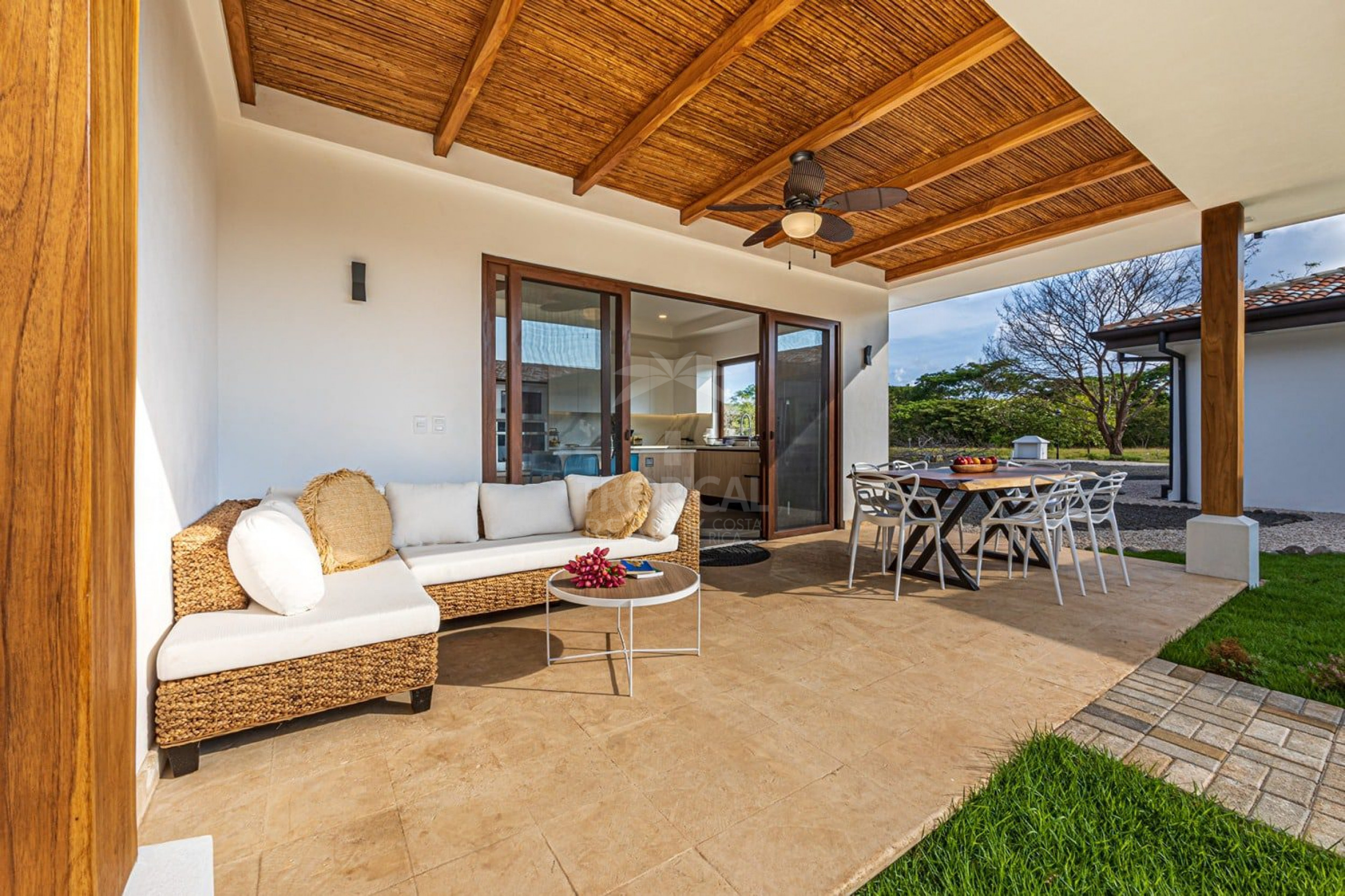 Luxury Villa in Hacienda Pinilla – Guest House, Private Pool & Resort-Style Living
