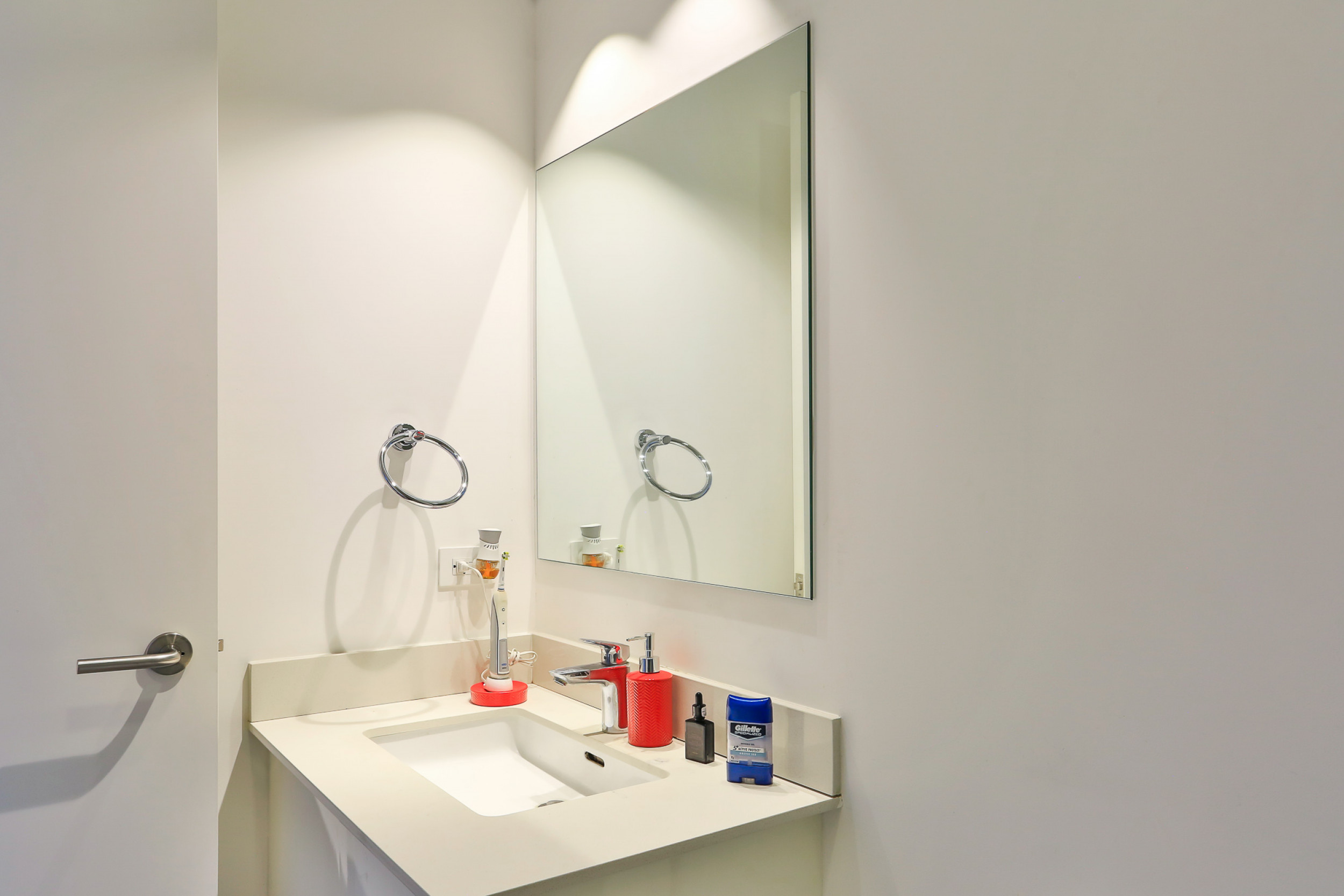 Modern Luxury at Its Peak: Exclusive Turnkey Residence in San Rafael, Escazu Village SOLD