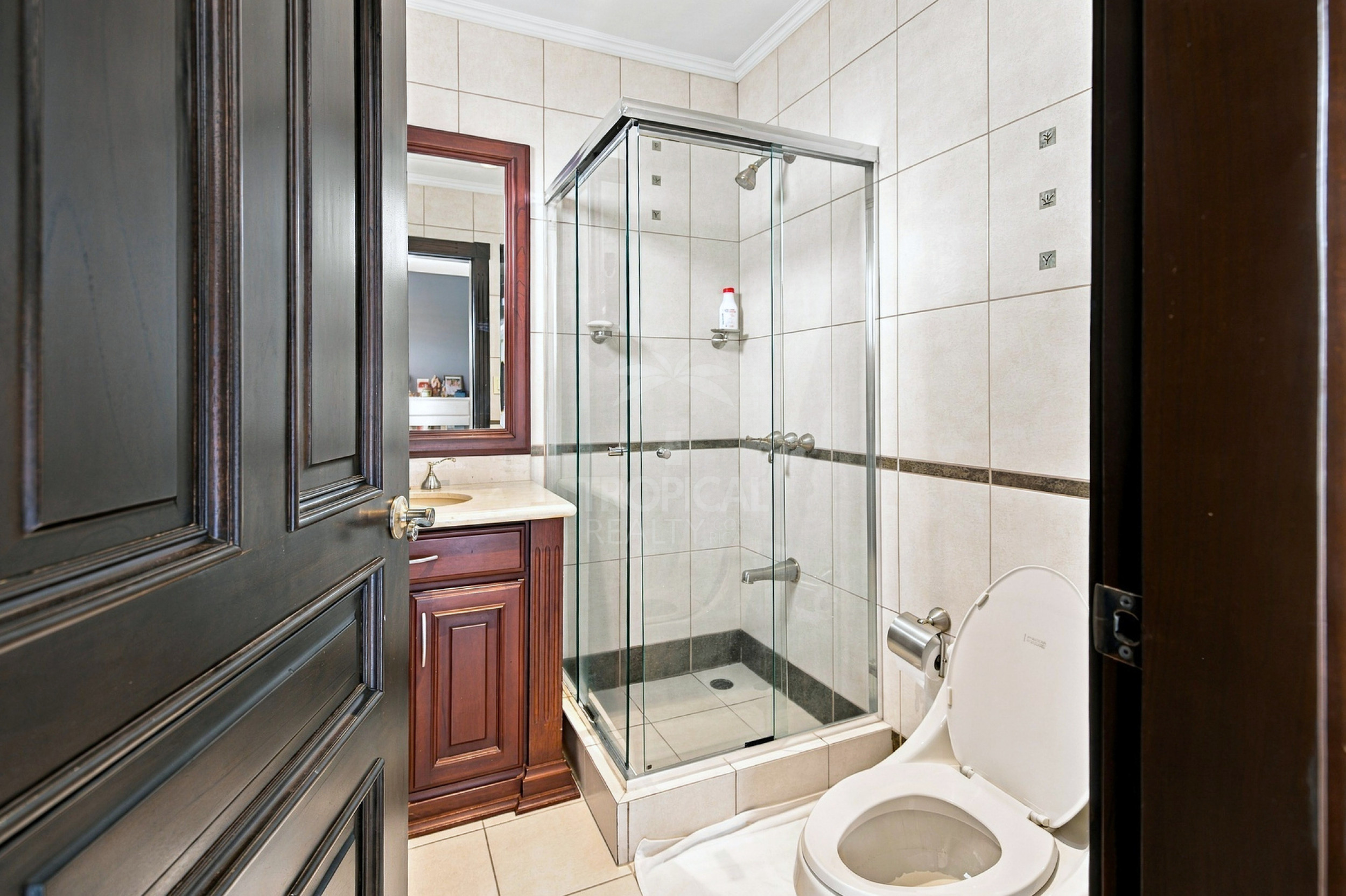 Vivir en las Nubes: Penthouse de 432 m² en Altos de Monasterio
