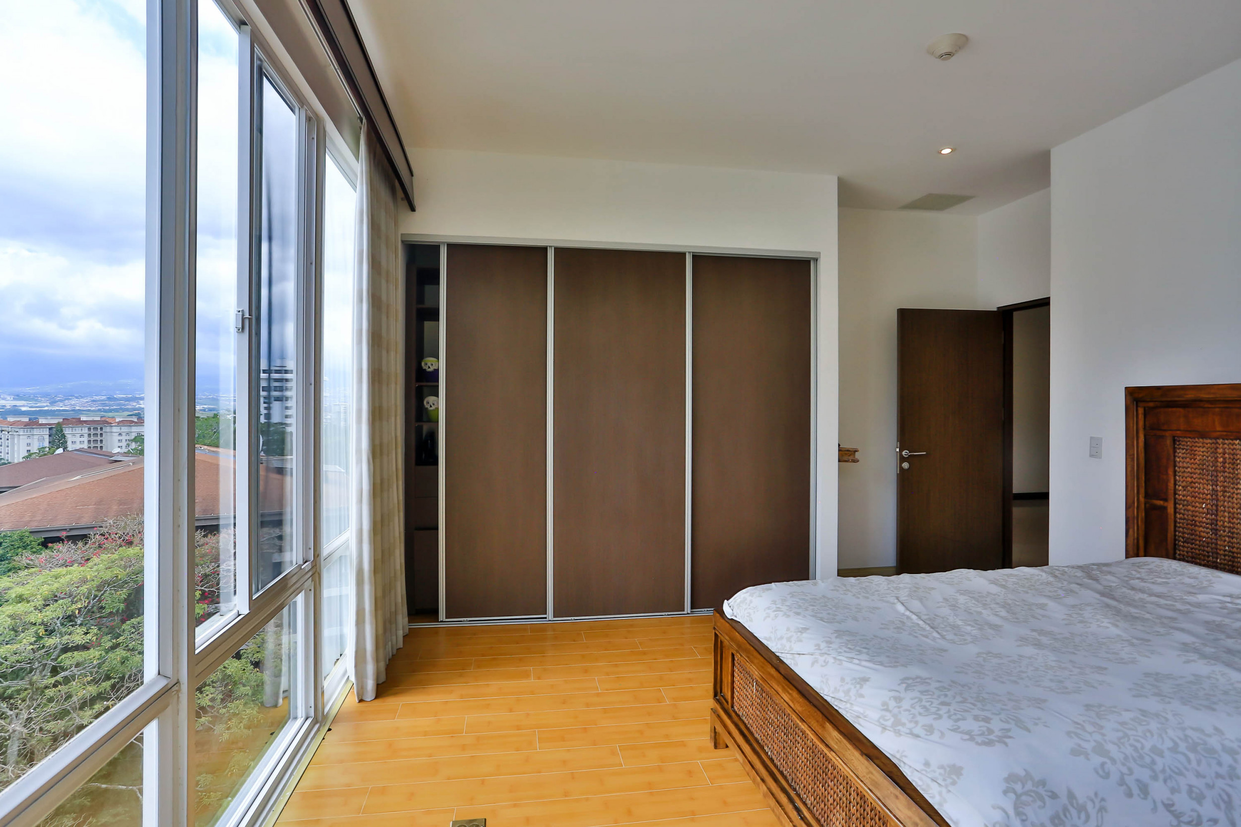 Penthouse for Sale in Escazú, Torres del Country SOLD