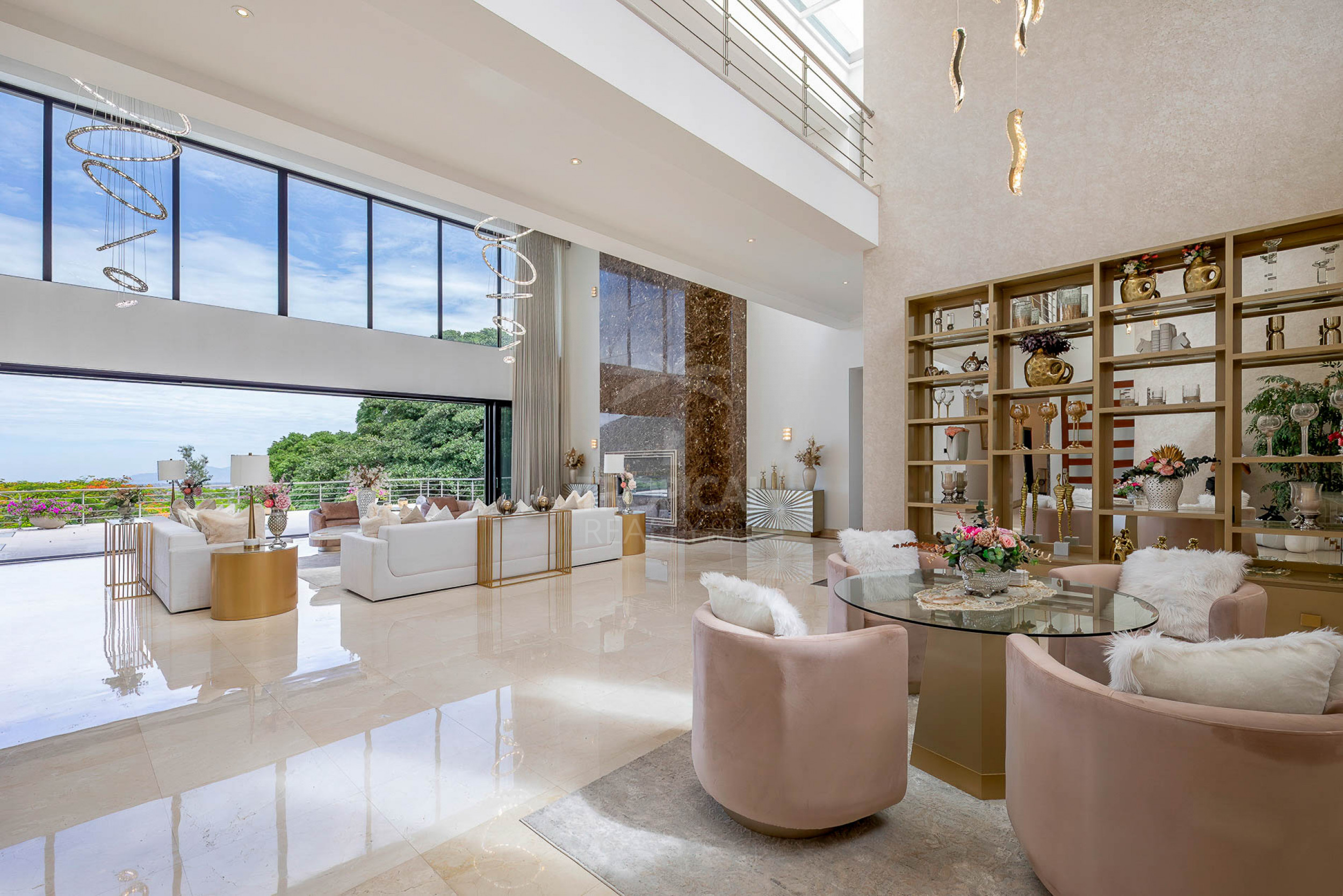 Villa Real Valley View Estate – Exceptional Luxury Residence with Panoramic Views in Santa Ana