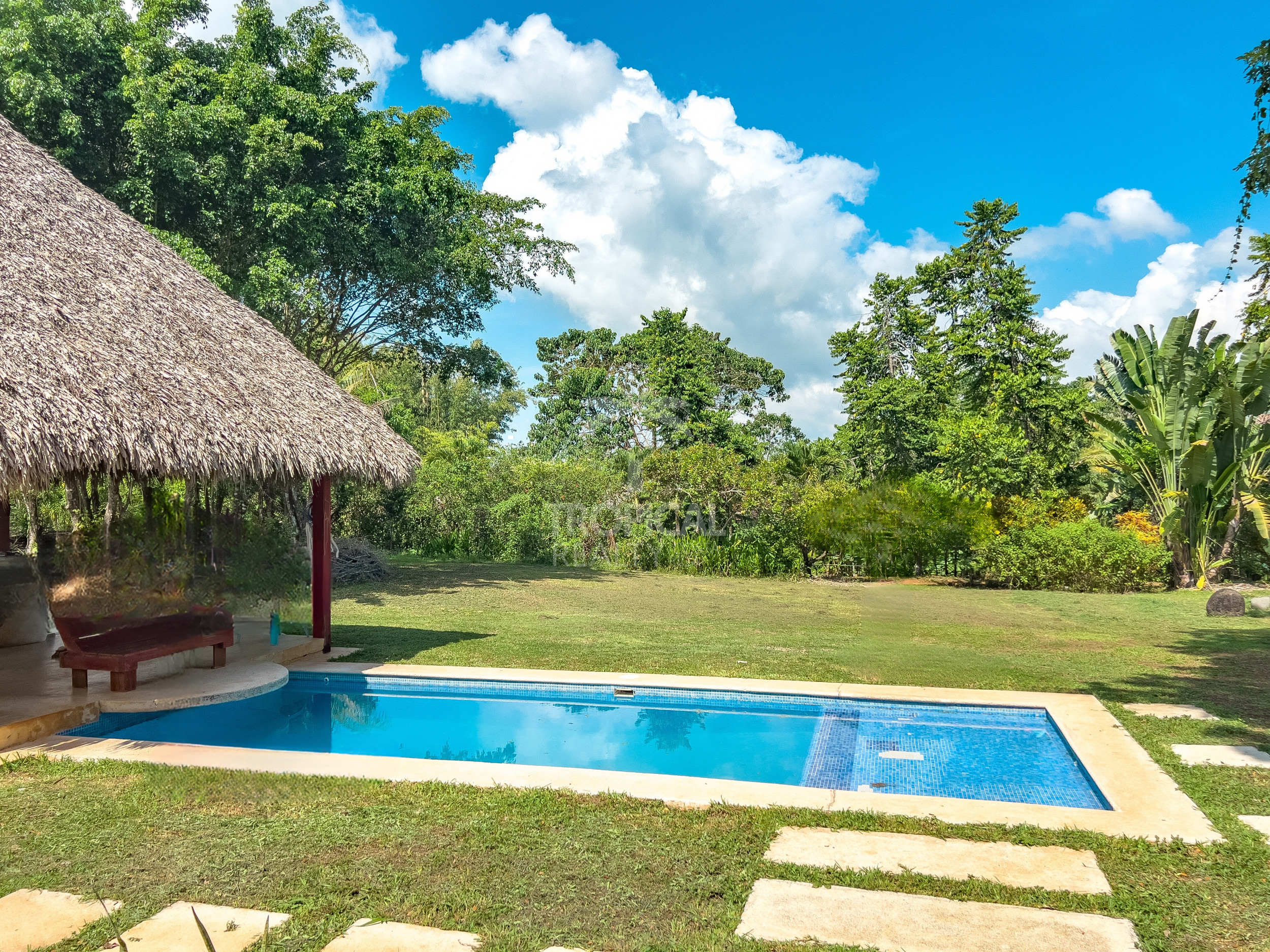 Dream Home Minutes from Pristine Beaches and Community Amenities