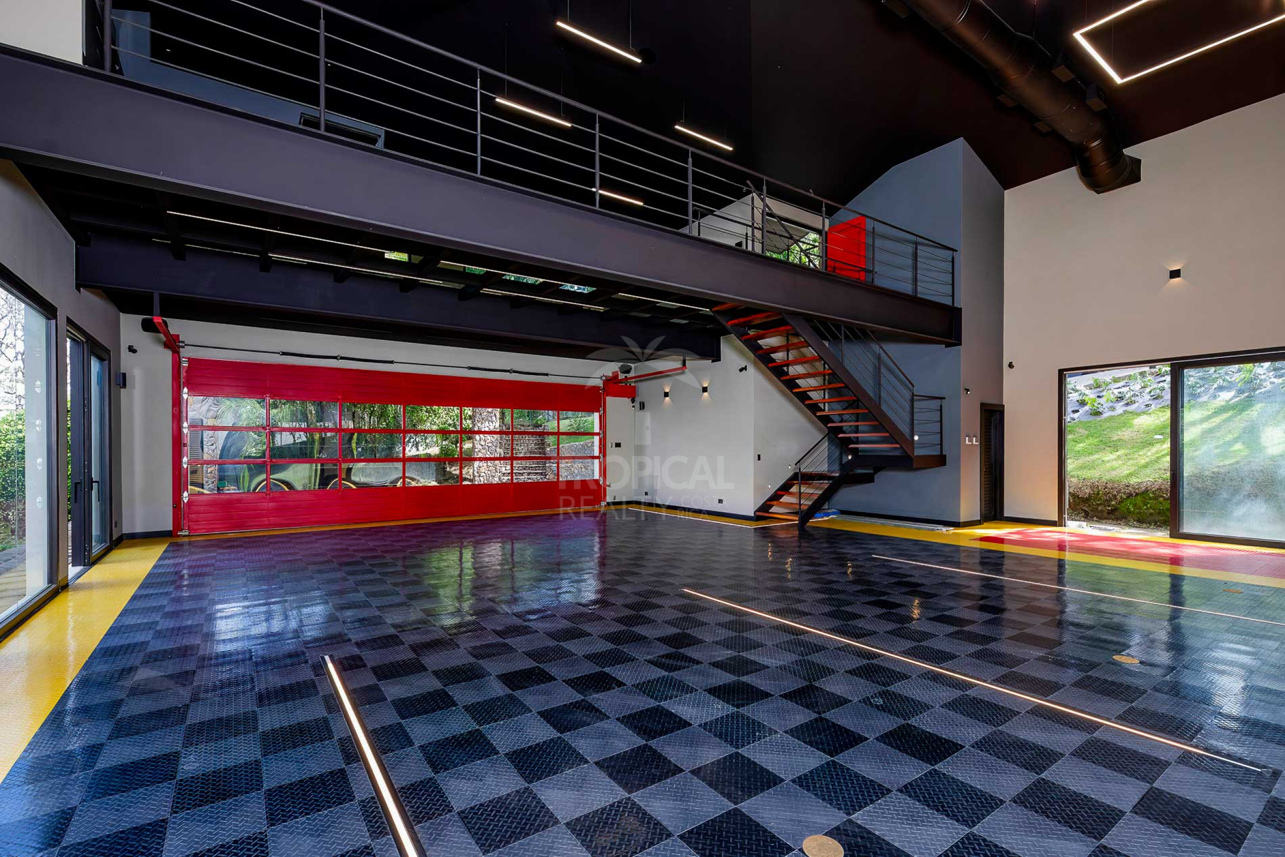 Villa Real Valley View Estate – Exceptional Luxury Residence with Panoramic Views in Santa Ana