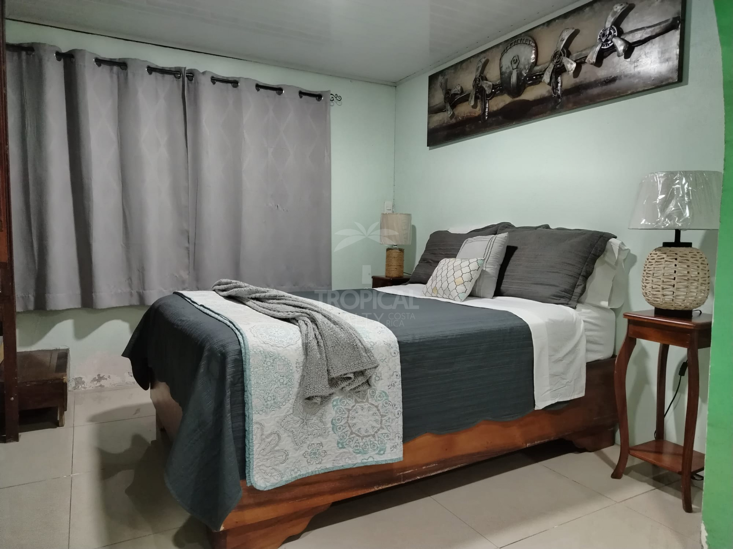 Property 2 homes, Mountain Views in San Isidro, Alajuela – Ideal Income/Hospitality or Vacation Home