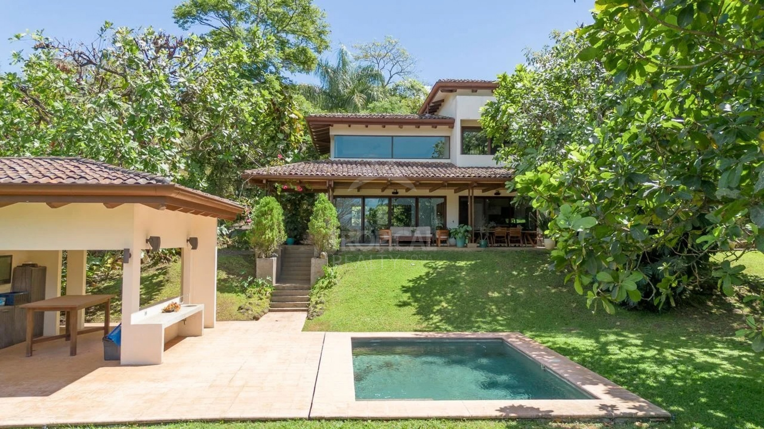 Casa en venta La Guacima Alajuela