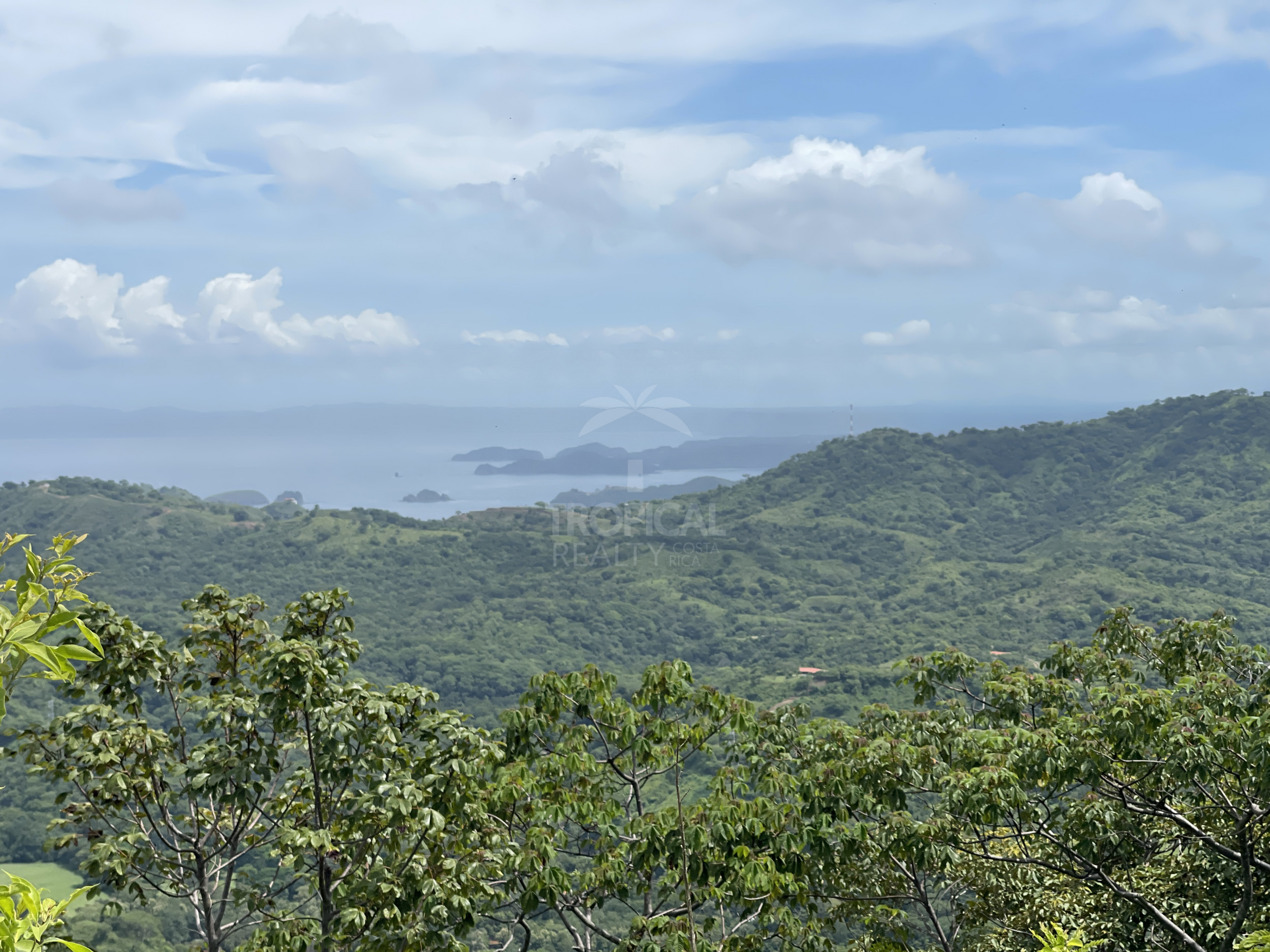Nuevo Colon 1,24 acres - 5000m2 Estate with Panoramic Ocean Views in Guanacaste