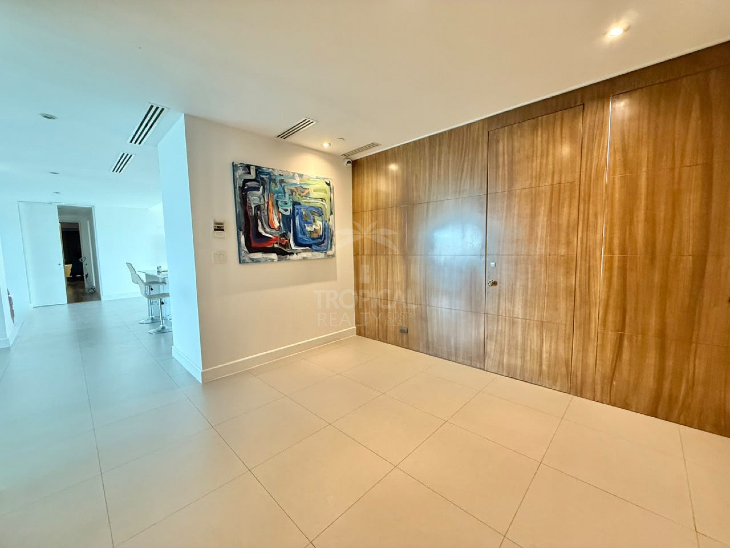 Luxurious Condo for Sale in Central Park Escazú – 3 Bedrooms, Premium Location, and Exclusive Lifestyle