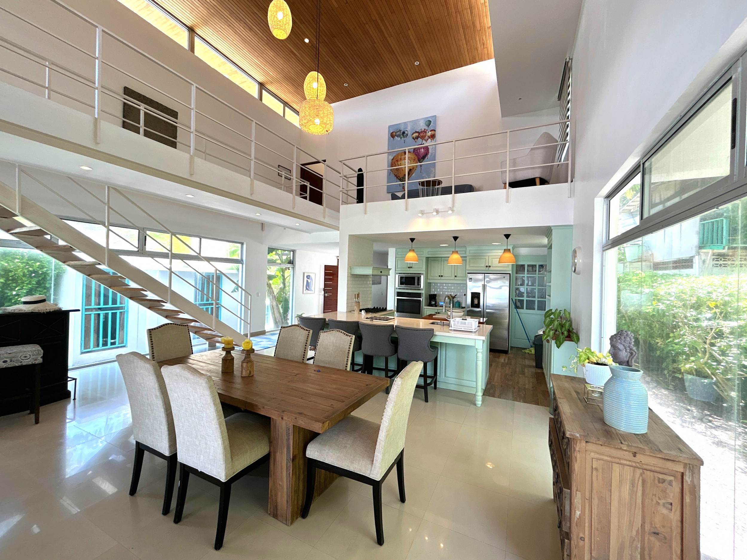Oceanfront Luxury Villa for Rent in Playa Tivives, Costa Rica