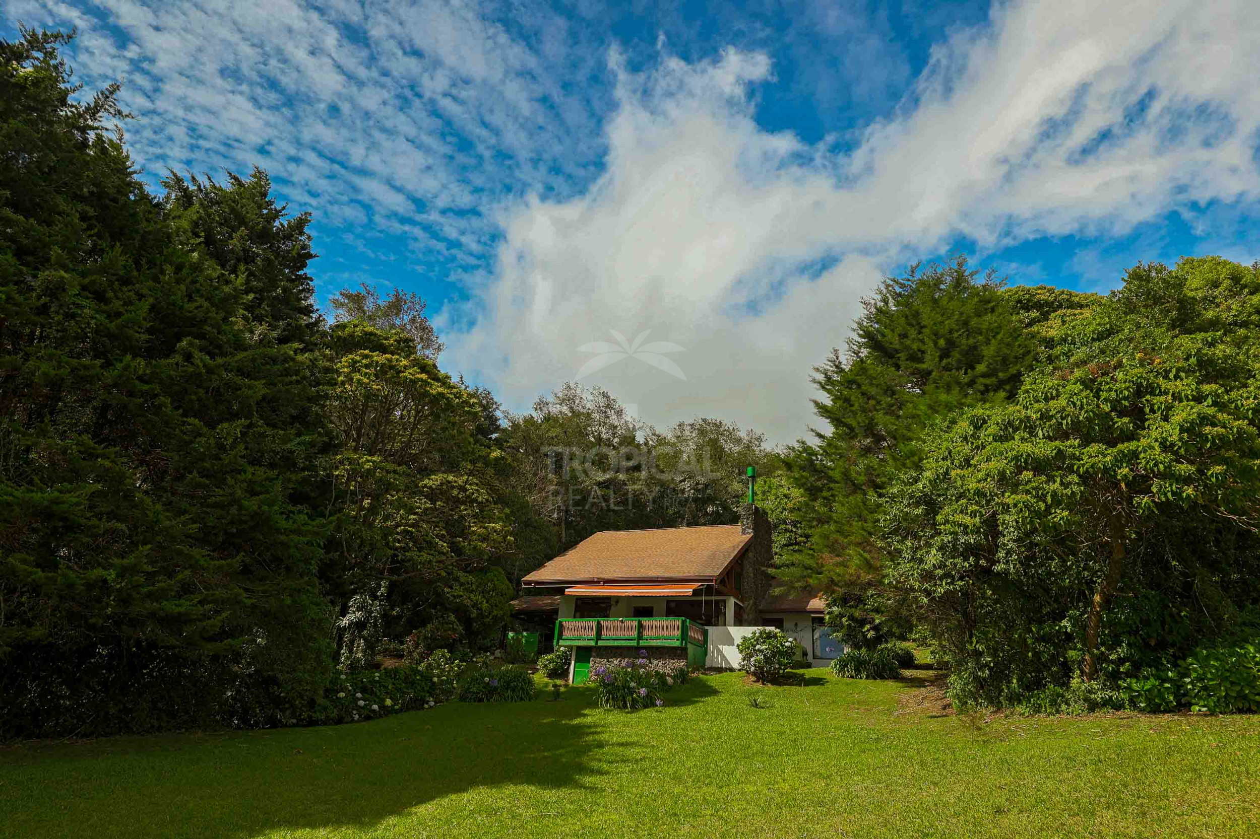 Swiss Chalet-Style Mountain Home for Sale in Monte Lagos – SOLD