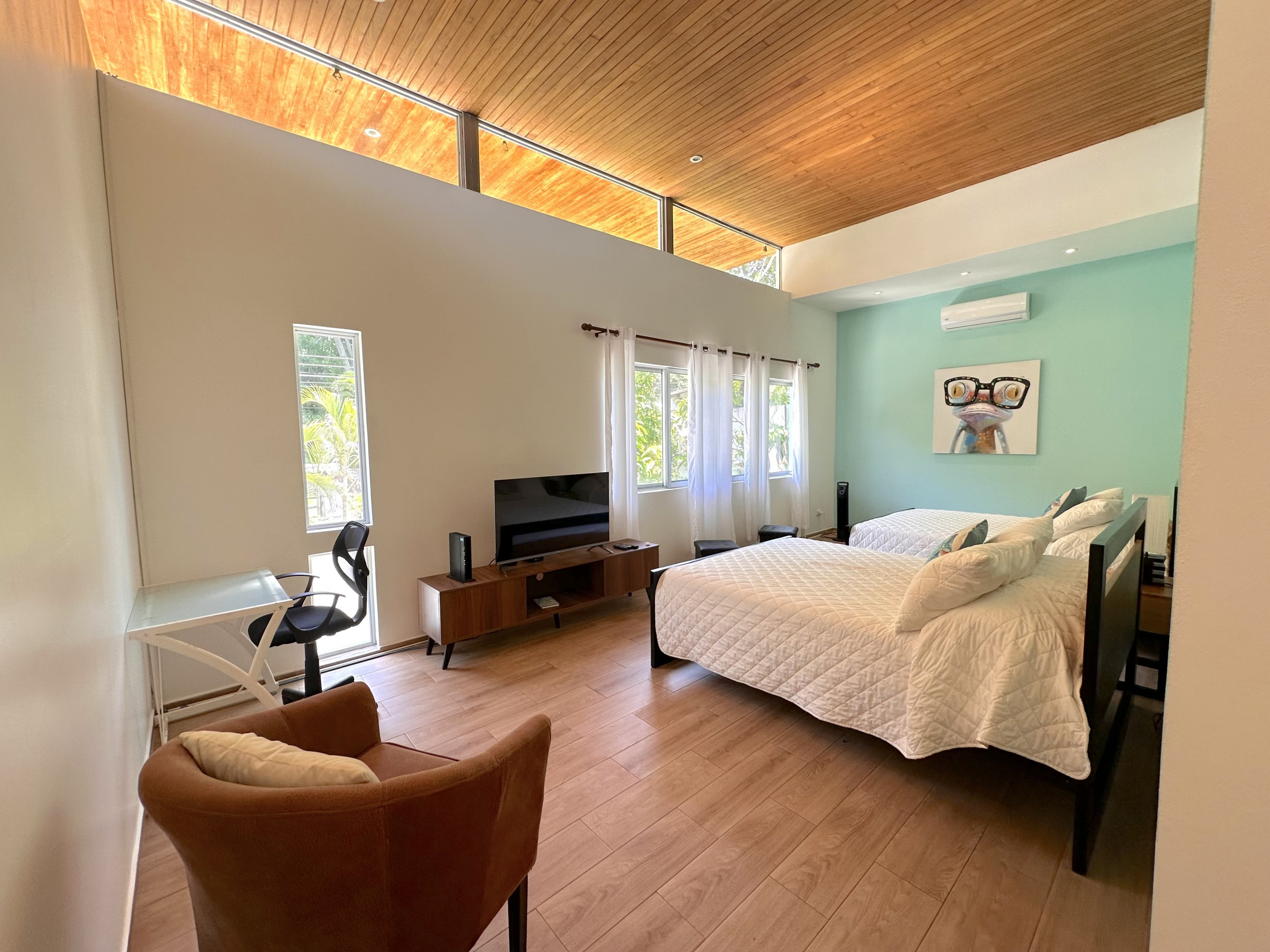 Oceanfront Luxury Villa for Rent in Playa Tivives, Costa Rica