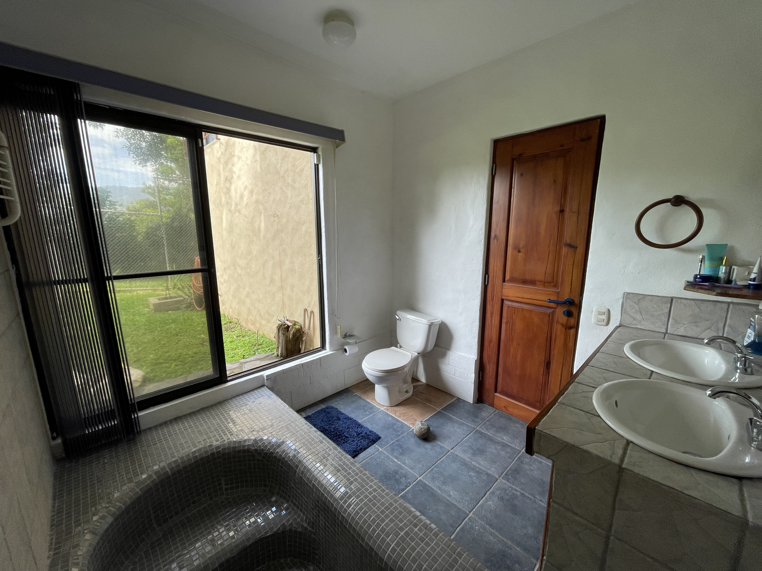 Spacious 5-Bedroom Home in Gated Community in Escazú, Guachipelin Norte