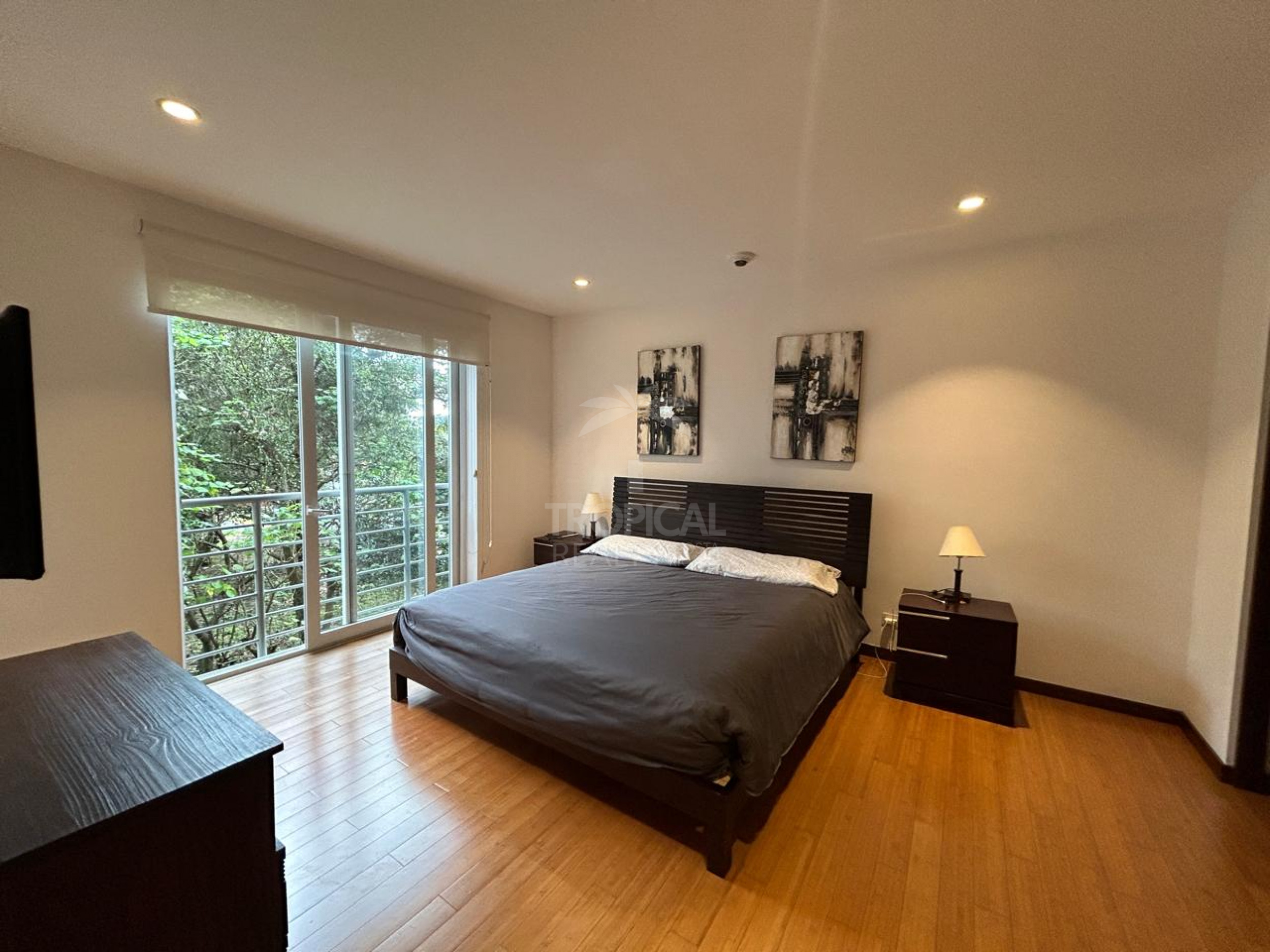 Furnished Apartment for Sale in Escazú – Income-Producing Investment