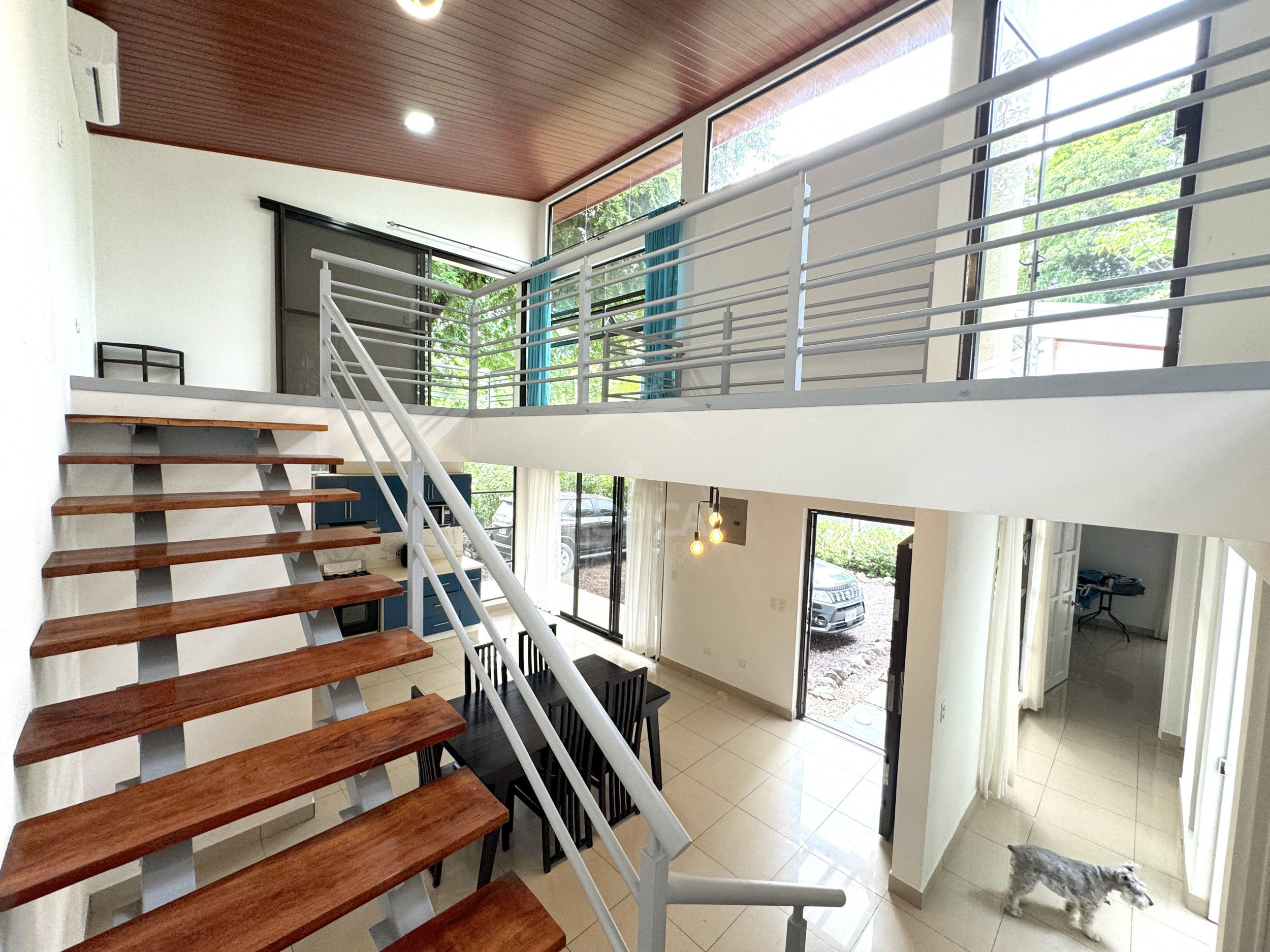 Modern Home for Sale in Playas del Coco – 2 Bedrooms, Fenced Garden, and Pool Potential