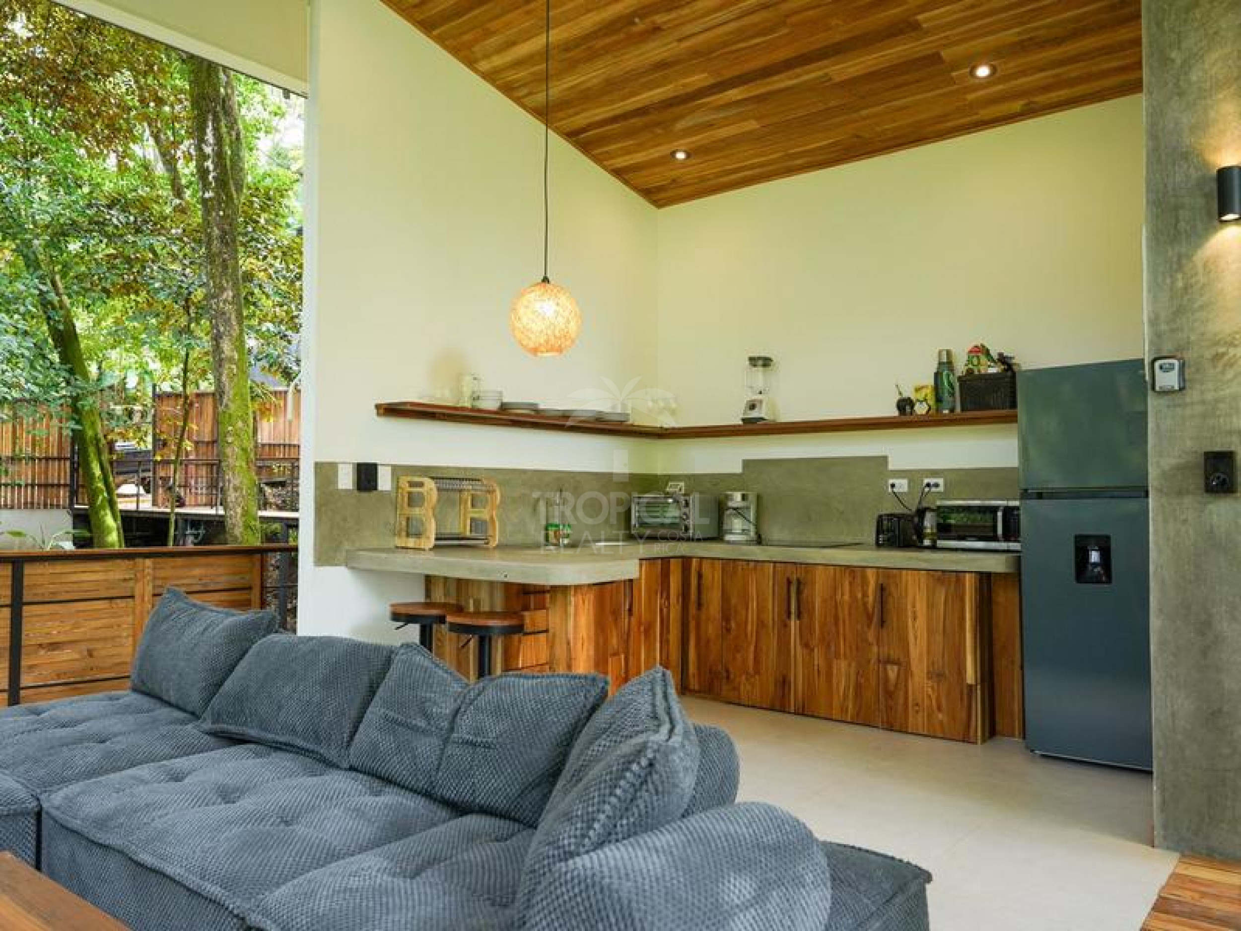 Elevated Jungle Retreat in Playa Hermosa – Santa Teresa, Costa Rica