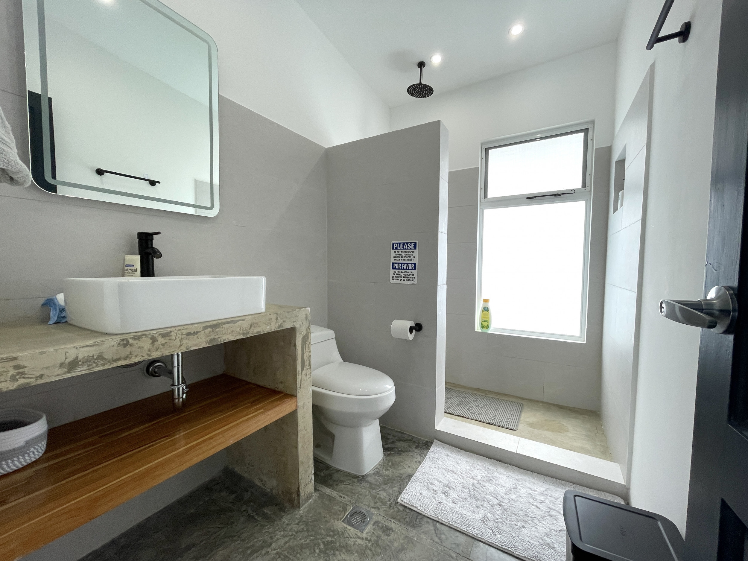 Modern Beach House for Sale Near Playa Palma, Parrita SOLD