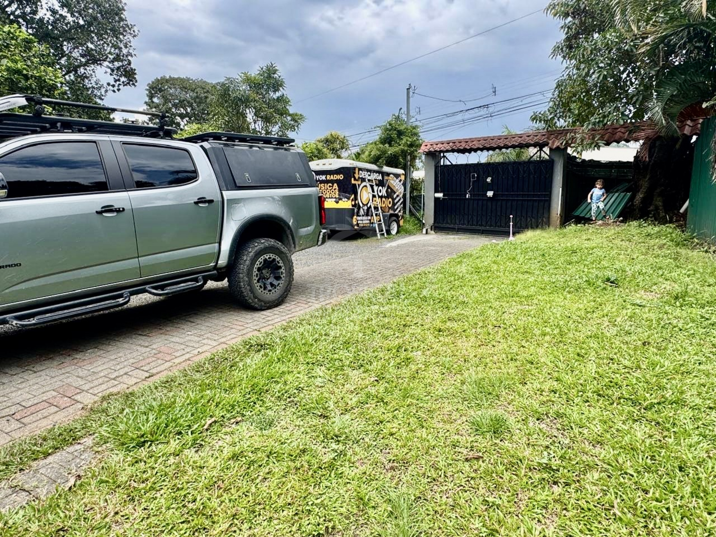 Smart Home for Sale in Ciudad Colón, Mora – Costa Rica | 608 m² Lot with Office & Deck
