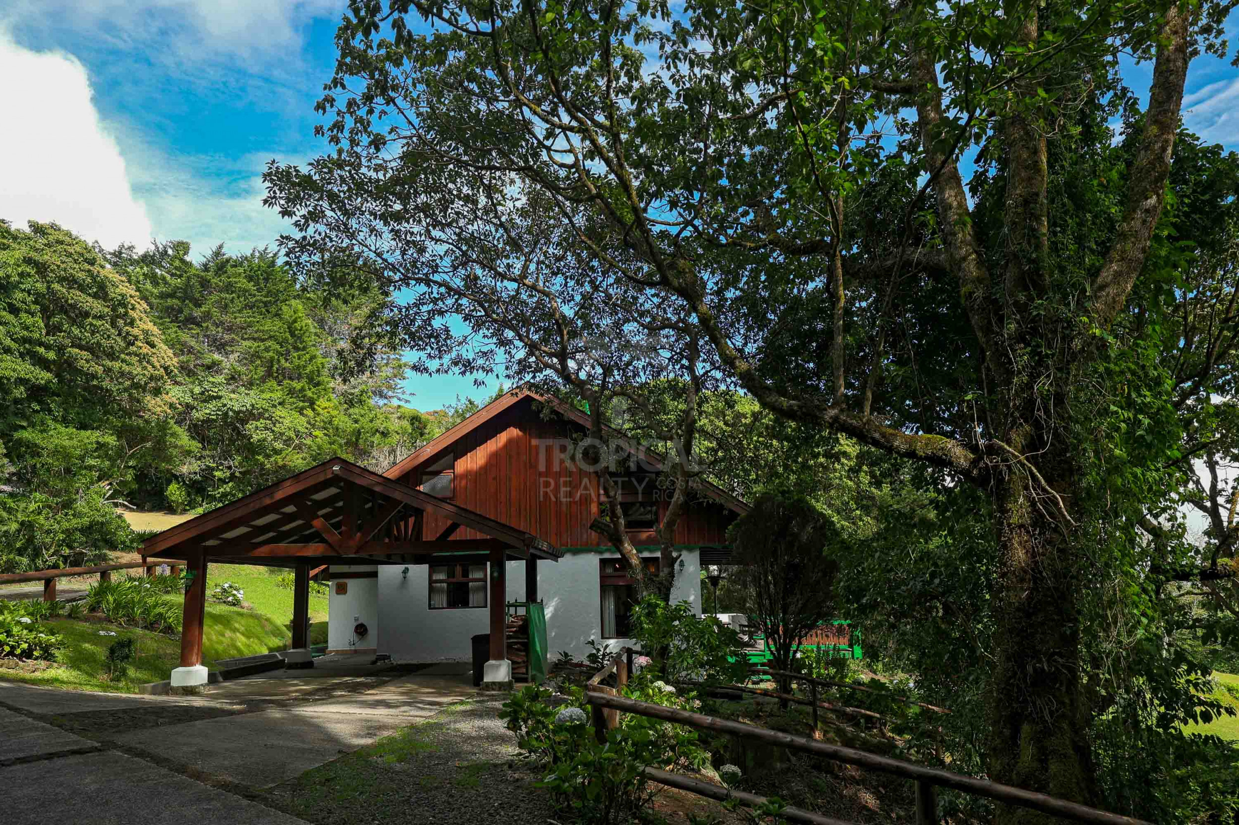 Swiss Chalet-Style Mountain Home for Sale in Monte Lagos – SOLD
