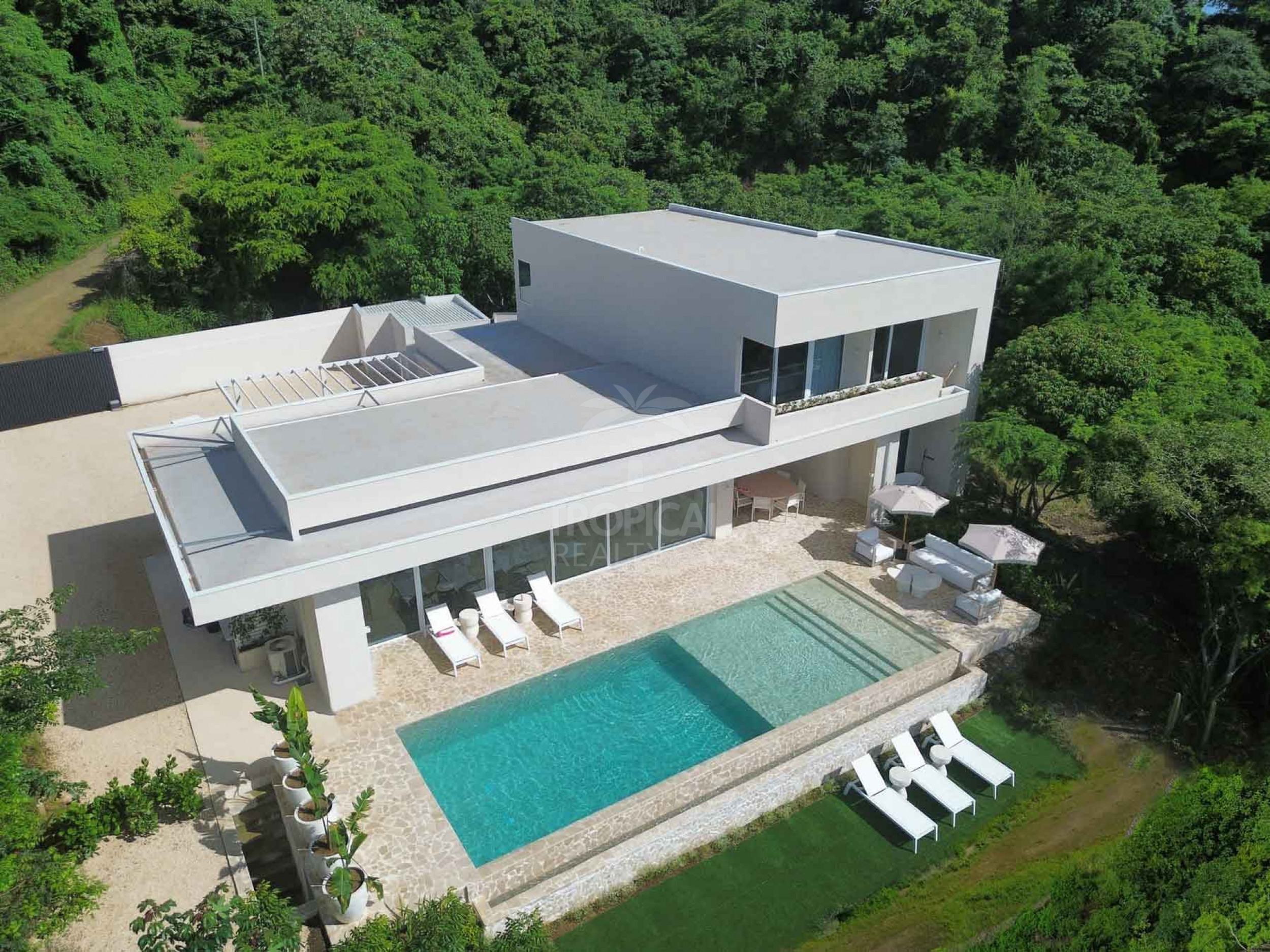 Luxury Ocean View Villa for Sale in Pacific Heights, Potrero with Award-Winning Architecture