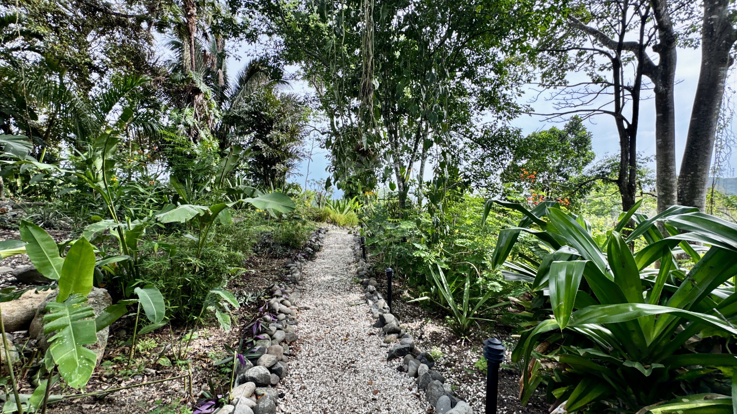3-BR Independent Home with Ocean-View Pool Santa Teresa