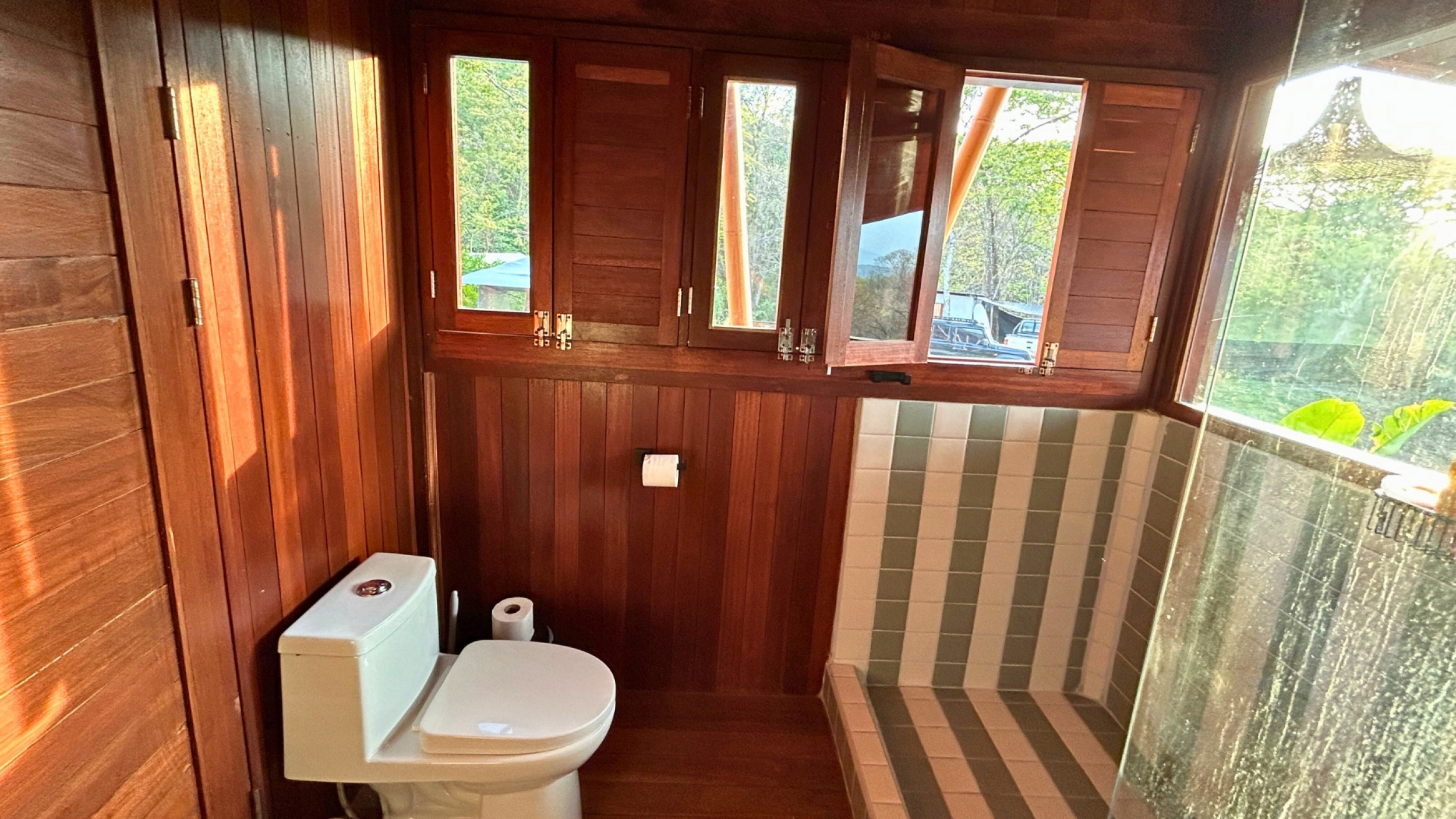 Turnkey Mountain View Home for Sale in Playa Hermosa, Santa Teresa – Prime Location Near the Beach