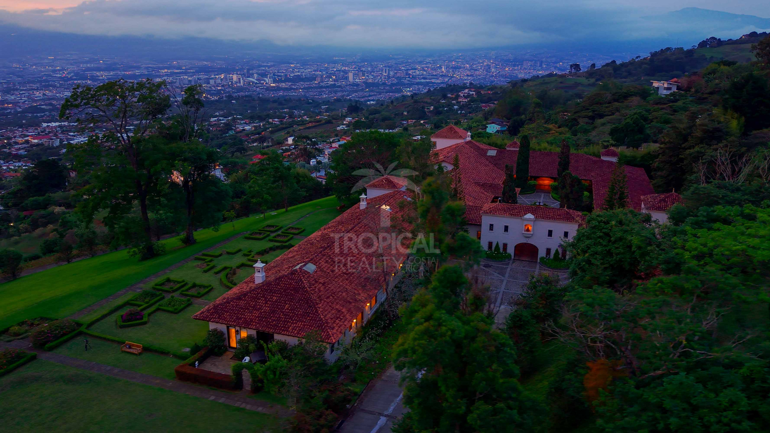 Las Catalinas de Pico Blanco – Costa Rica's Iconic Mountain Estate