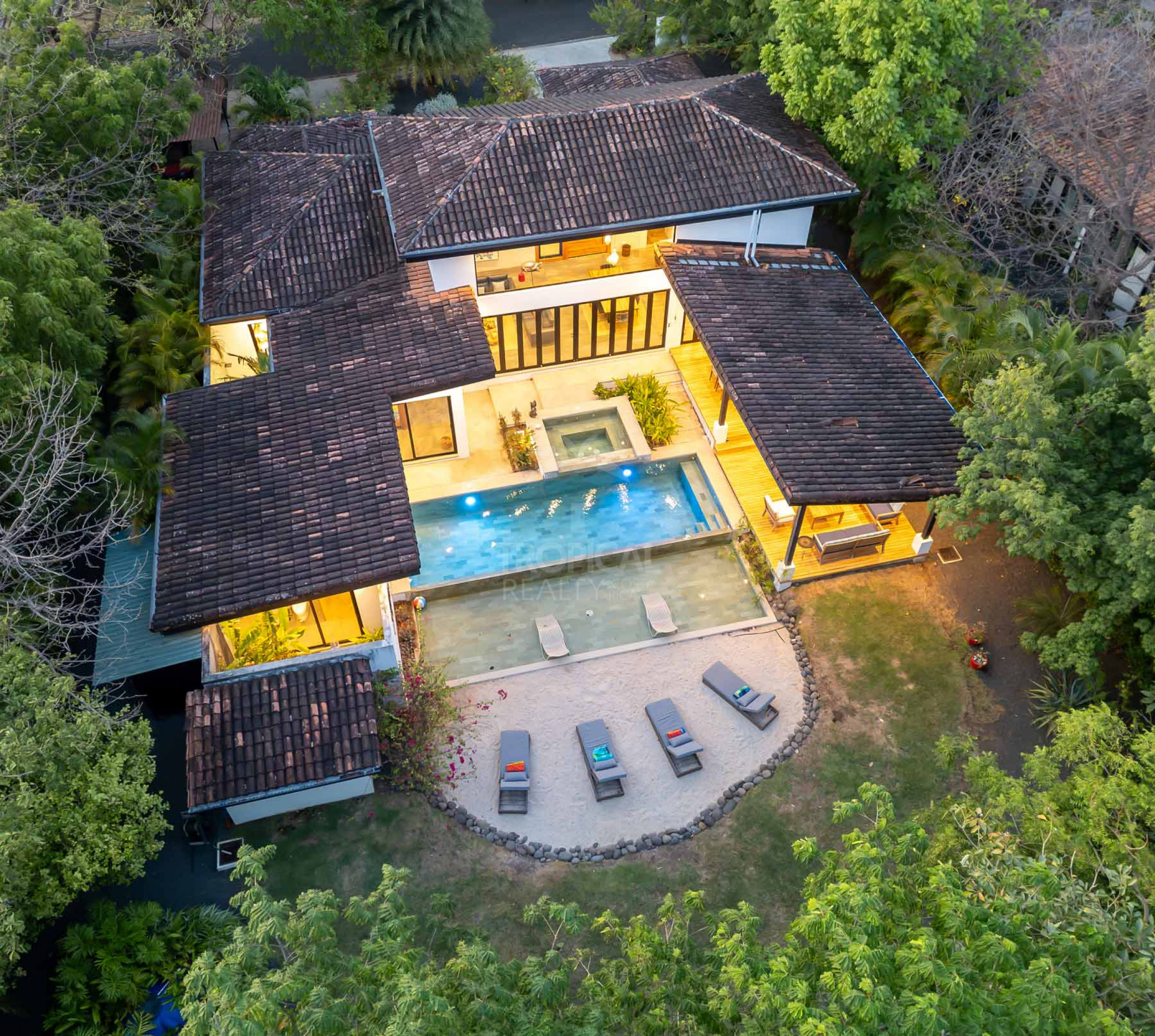 Luxury Beach Walk Villa for Sale in Hacienda Pinilla – Contemporary Tropical Design & Ultimate Privacy