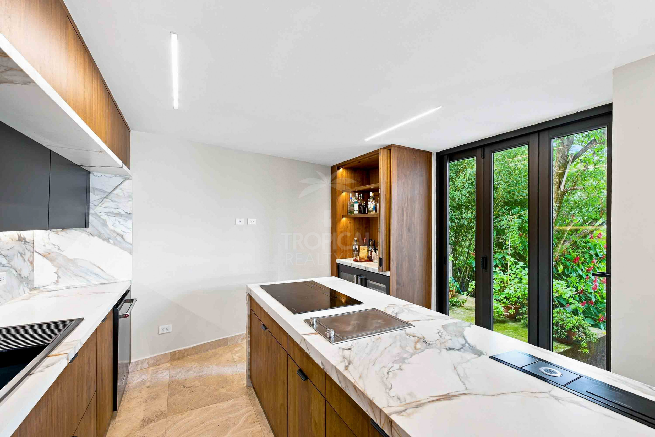 Valley View Luxury Home — Gated-Community Living in Santa Ana, Costa Rica