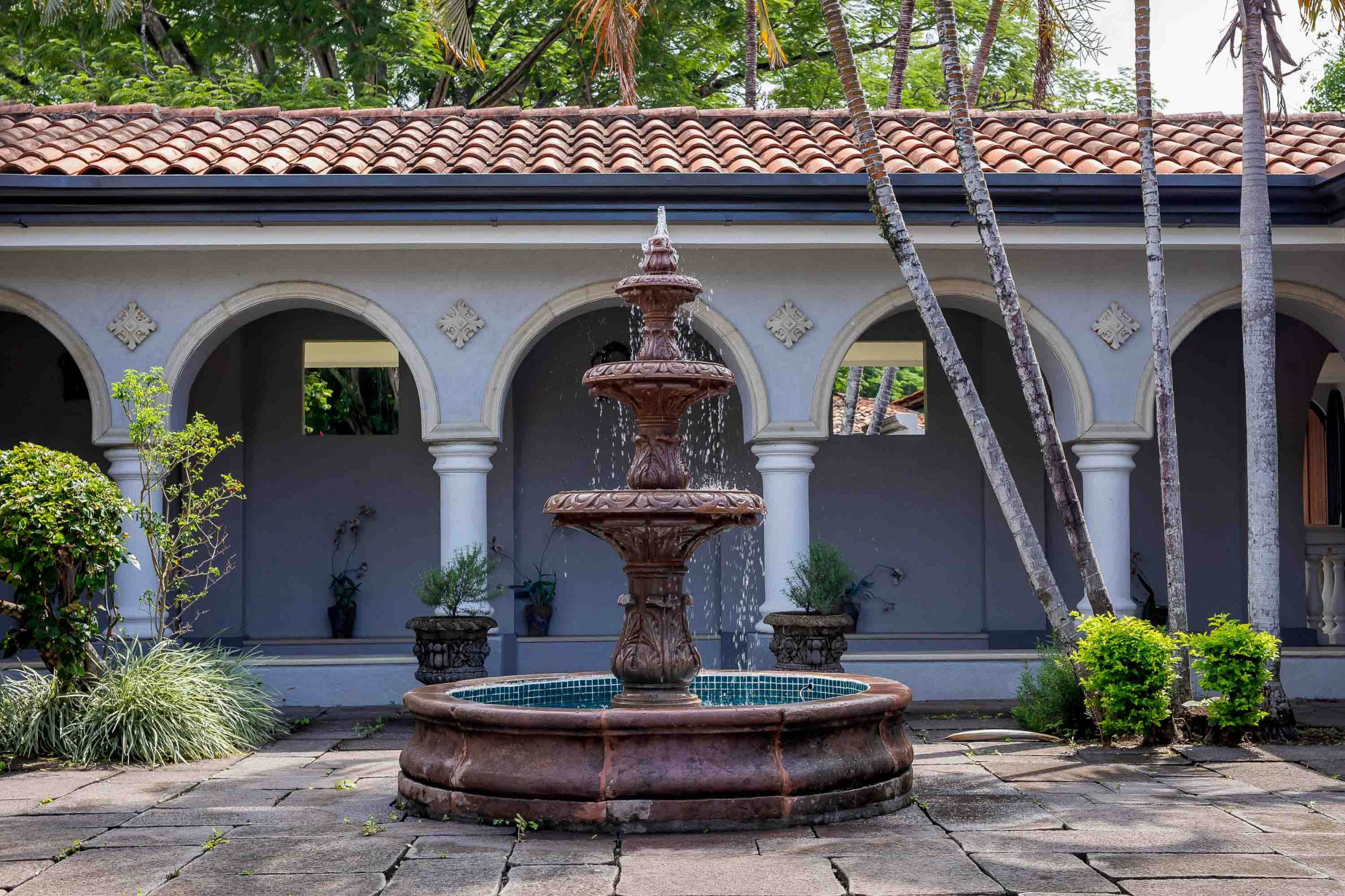 Resort-Style Luxury Villa in Turrucares, Alajuela: Your Dream Home Awaits!
