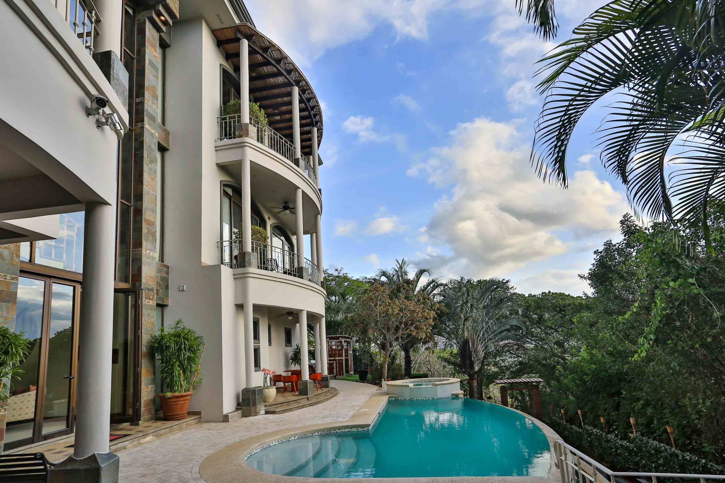 Breathtaking Views & Privacy - The Infinity Estate in Villa Real