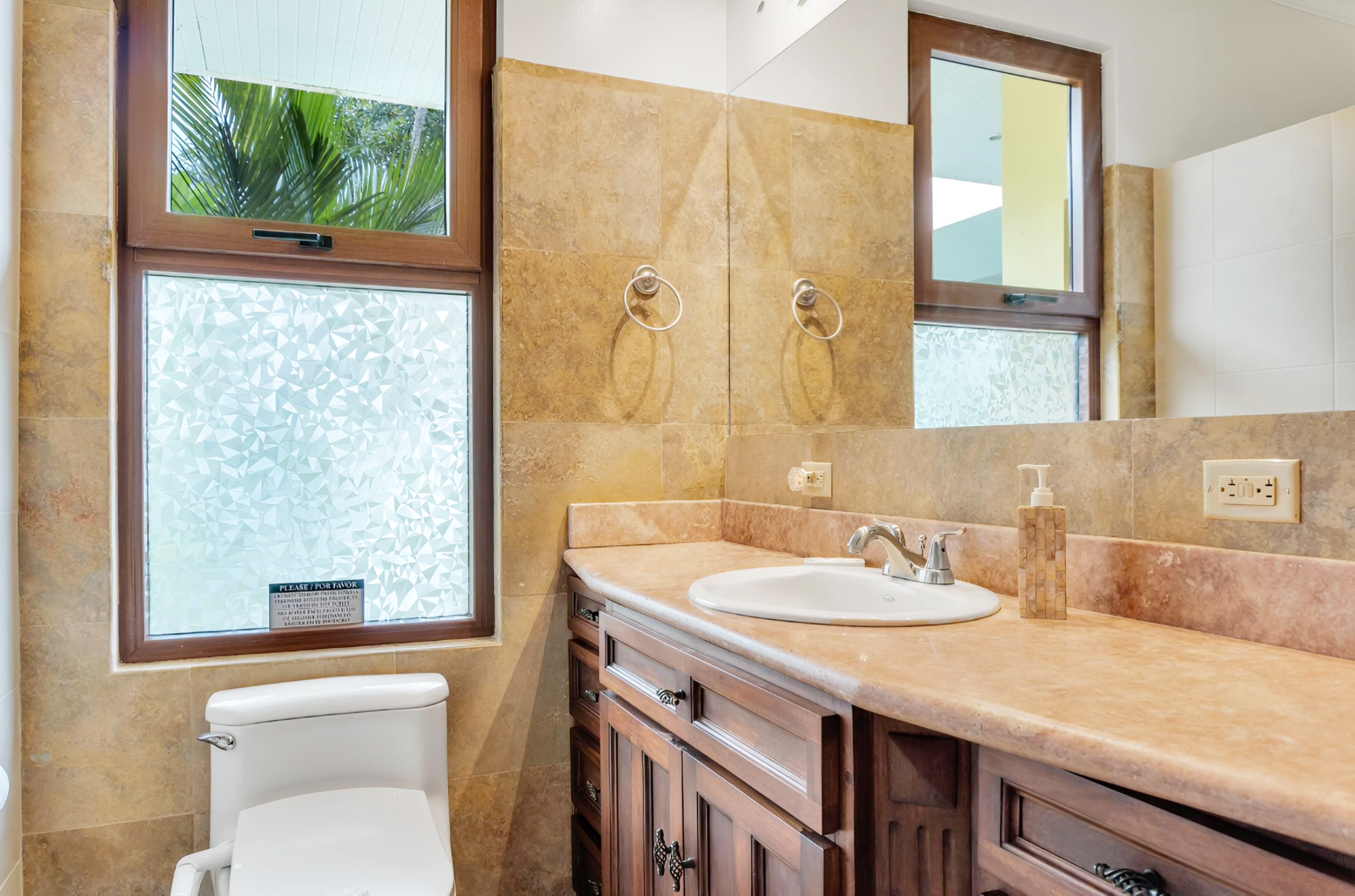 Playa Hermosa ocean view home