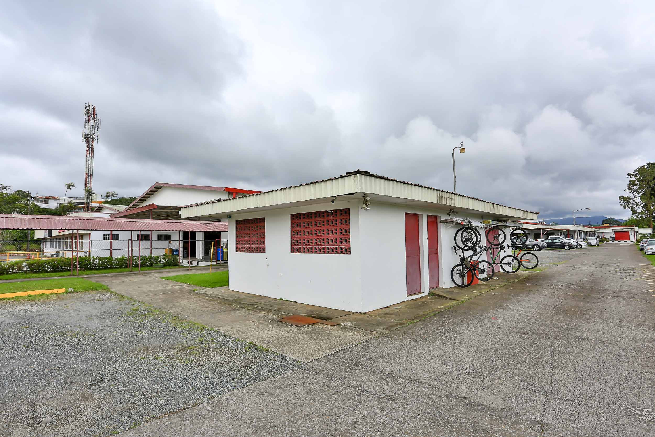 Warehouse for Business Expansion in Guadalupe