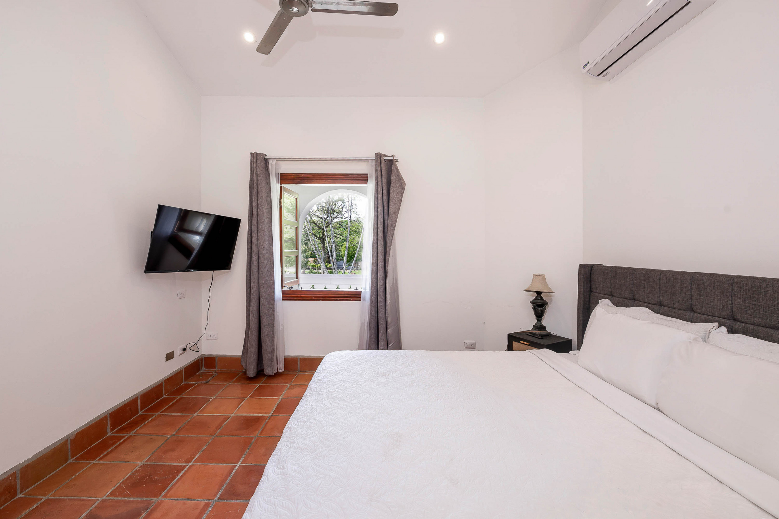 Resort-Style Luxury Villa in Turrucares, Alajuela: Your Dream Home Awaits!