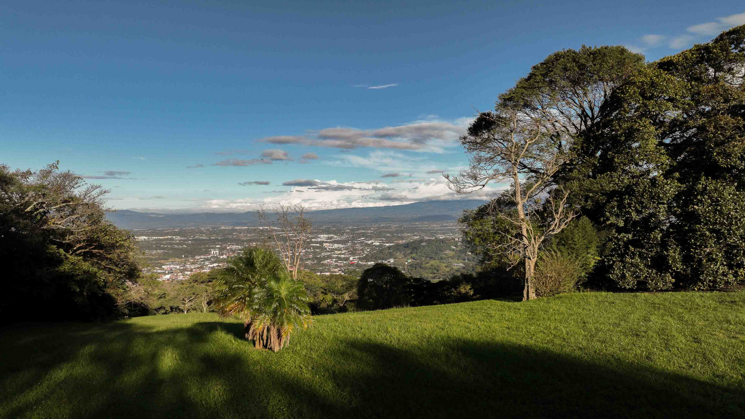 Exclusive 10.5-Hectare Development Parcel in Alto Las Palomas, Santa Ana – Unmatched Views & Privacy